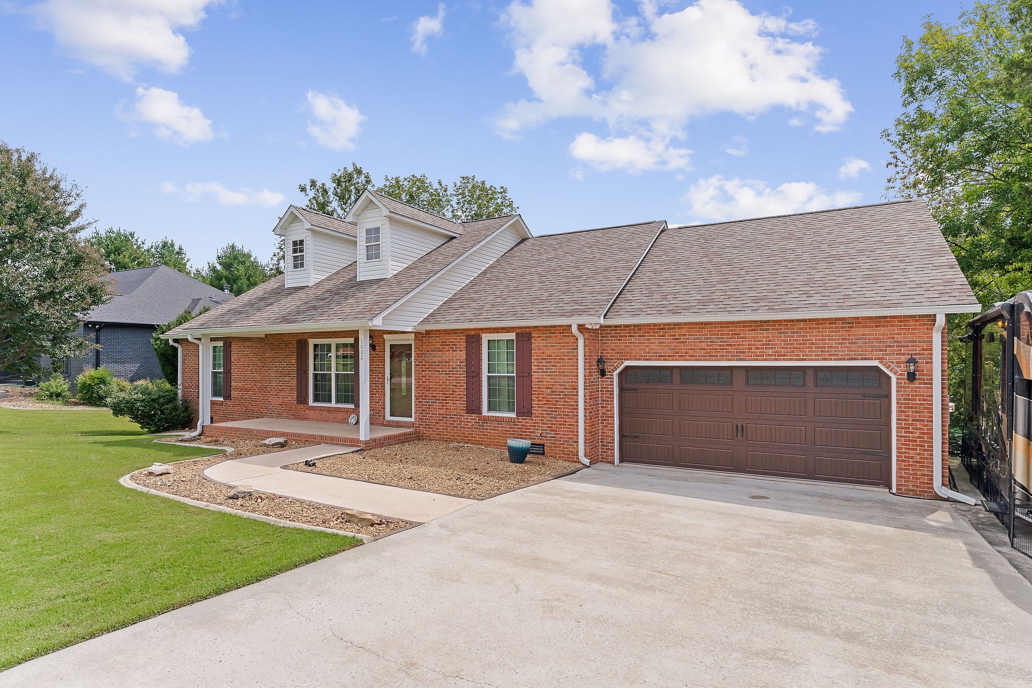 1002 River Bend Dr