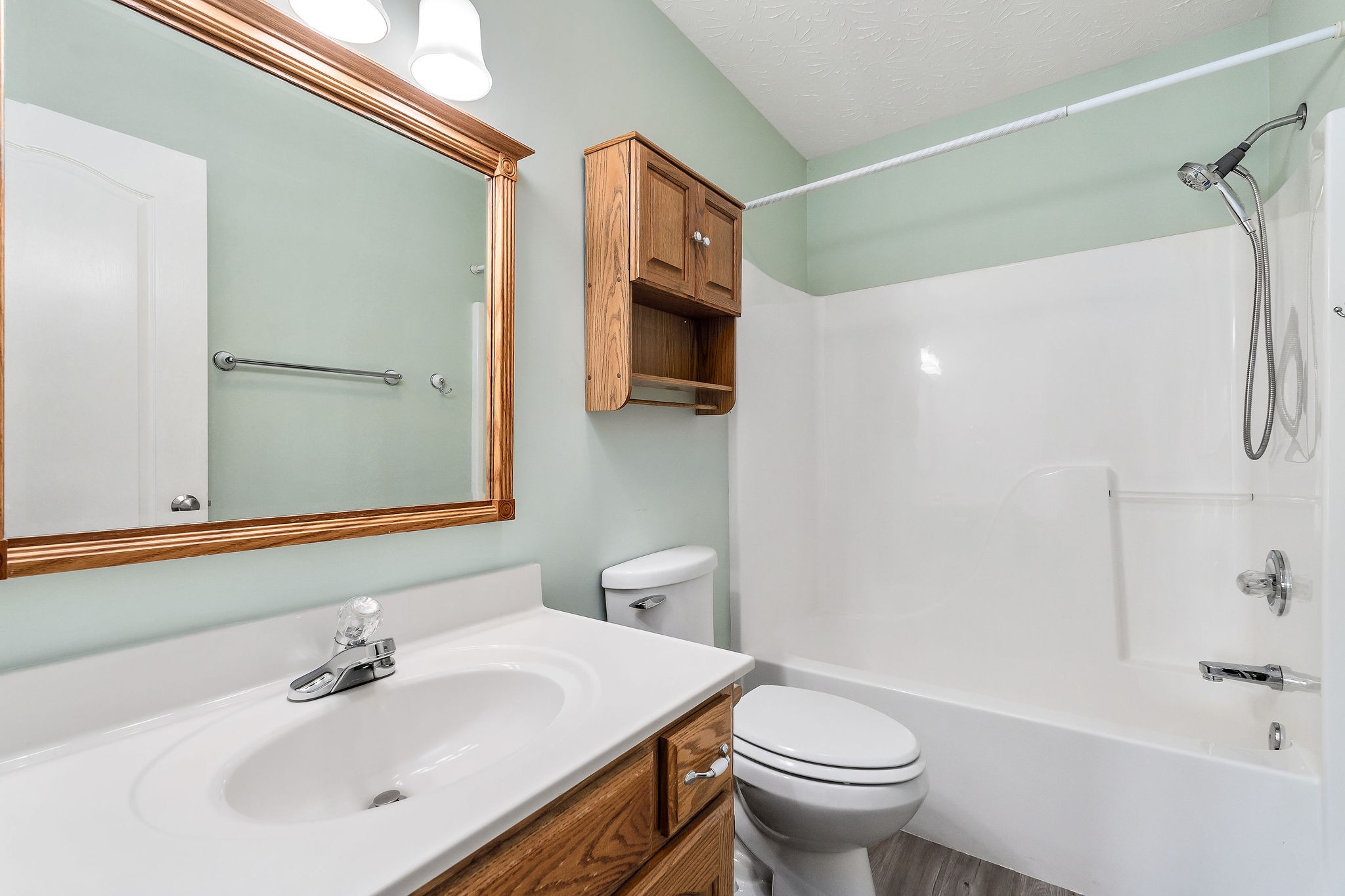 1002 River Bend Dr