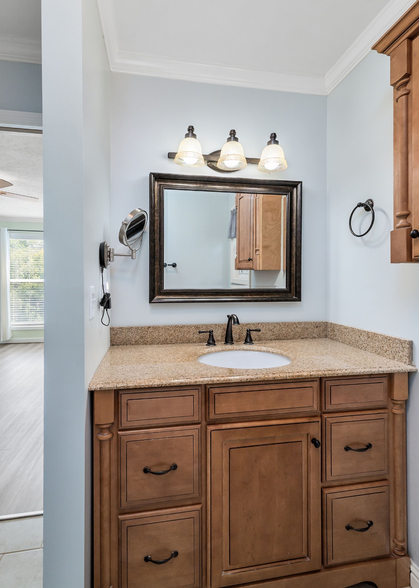 1002 River Bend Dr