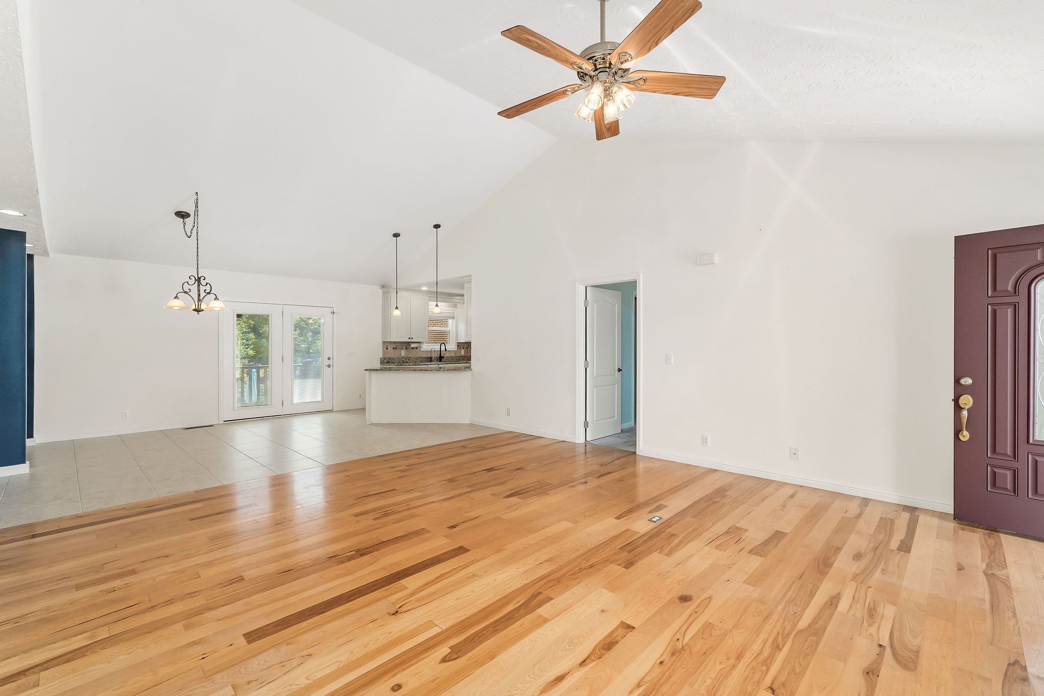 1002 River Bend Dr
