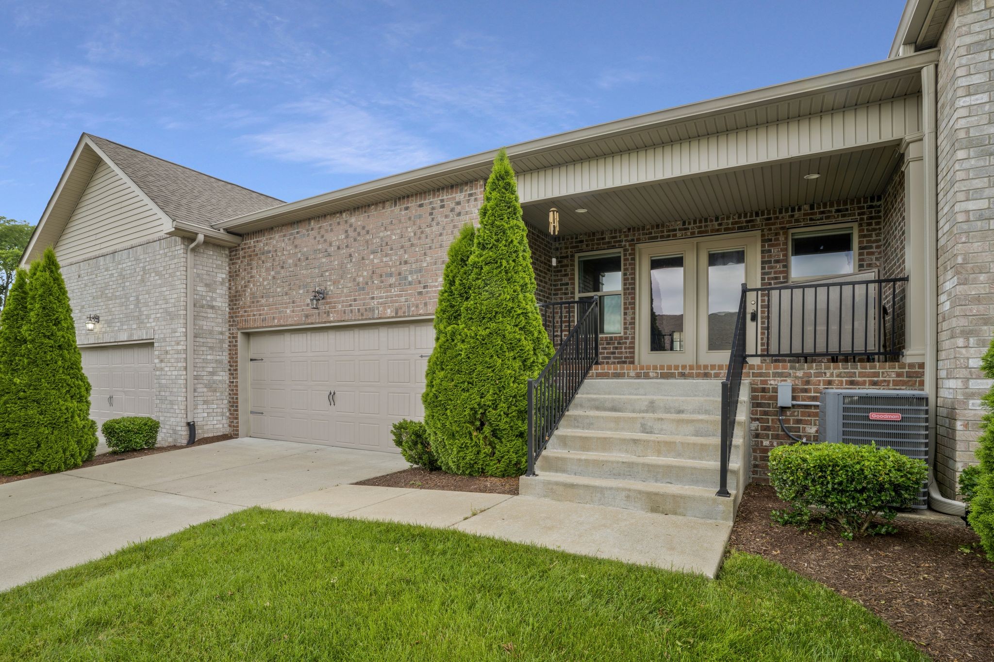 136 Odie Ray St Unit: B