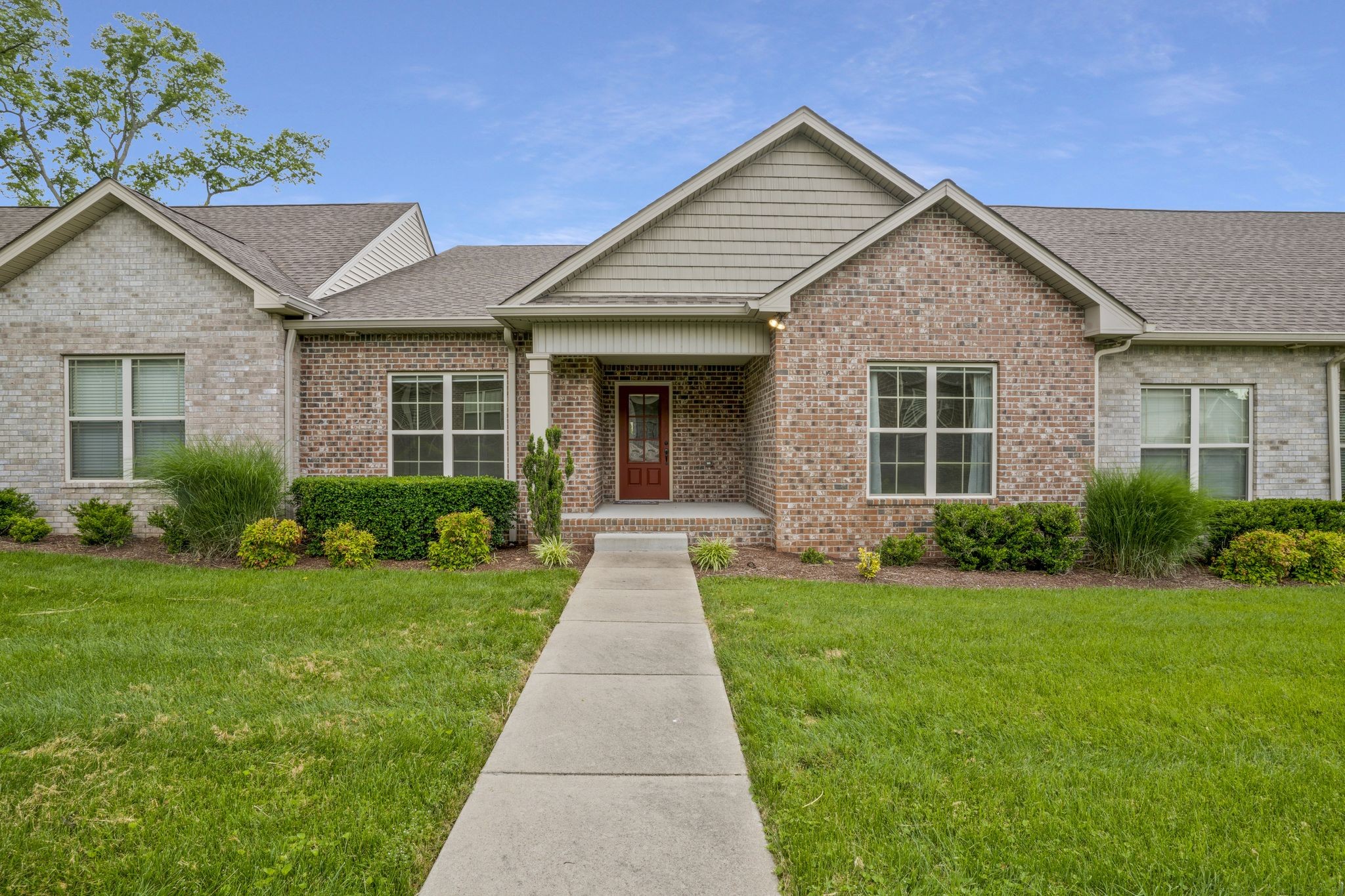 136 Odie Ray St Unit: B