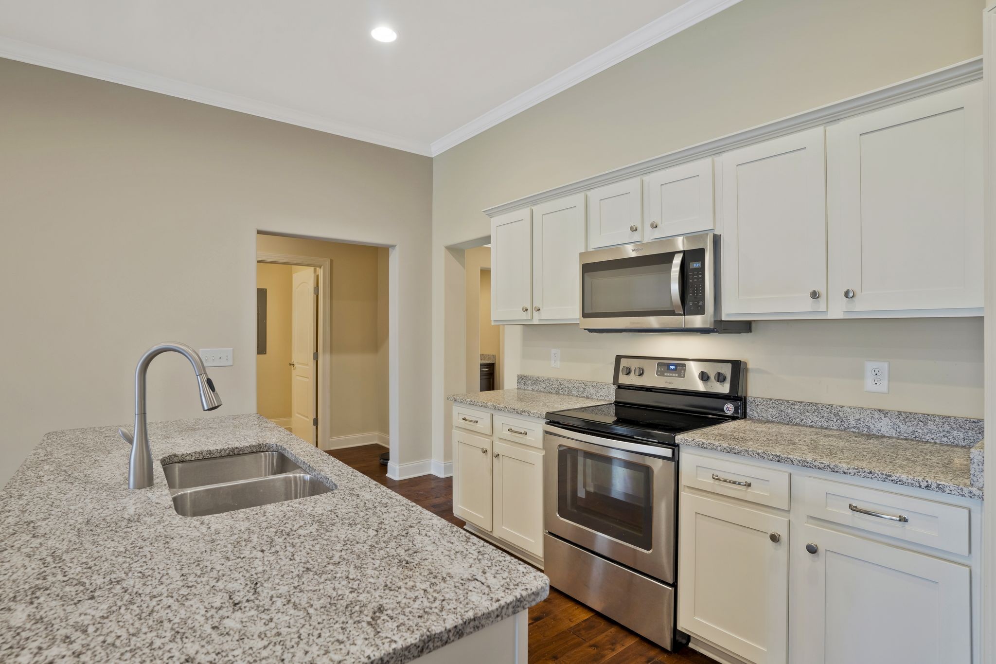 136 Odie Ray St Unit: B