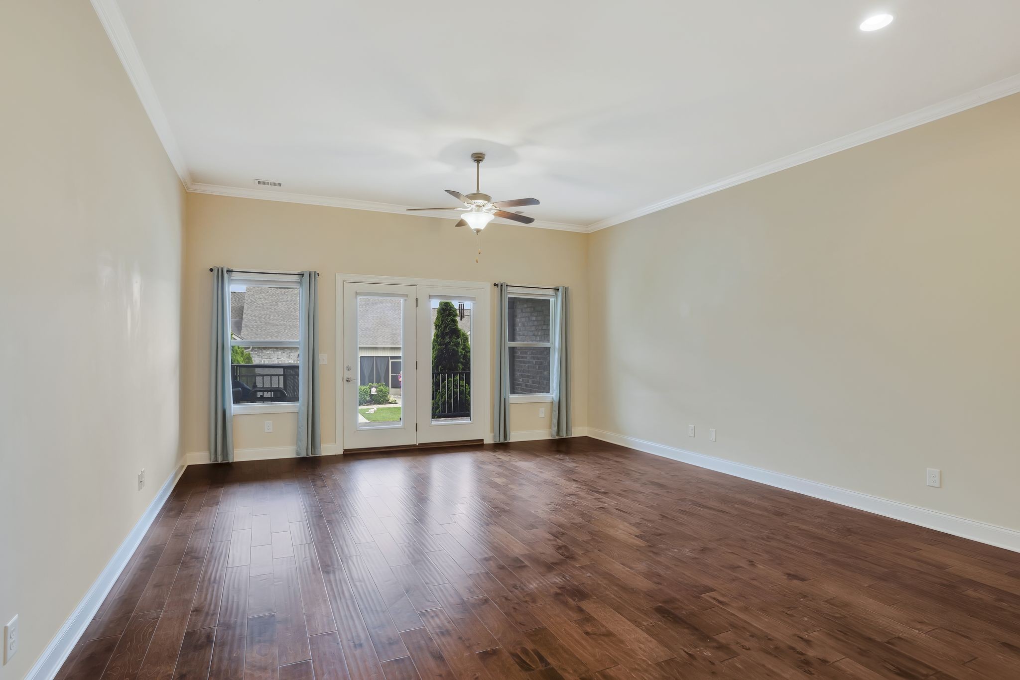 136 Odie Ray St Unit: B