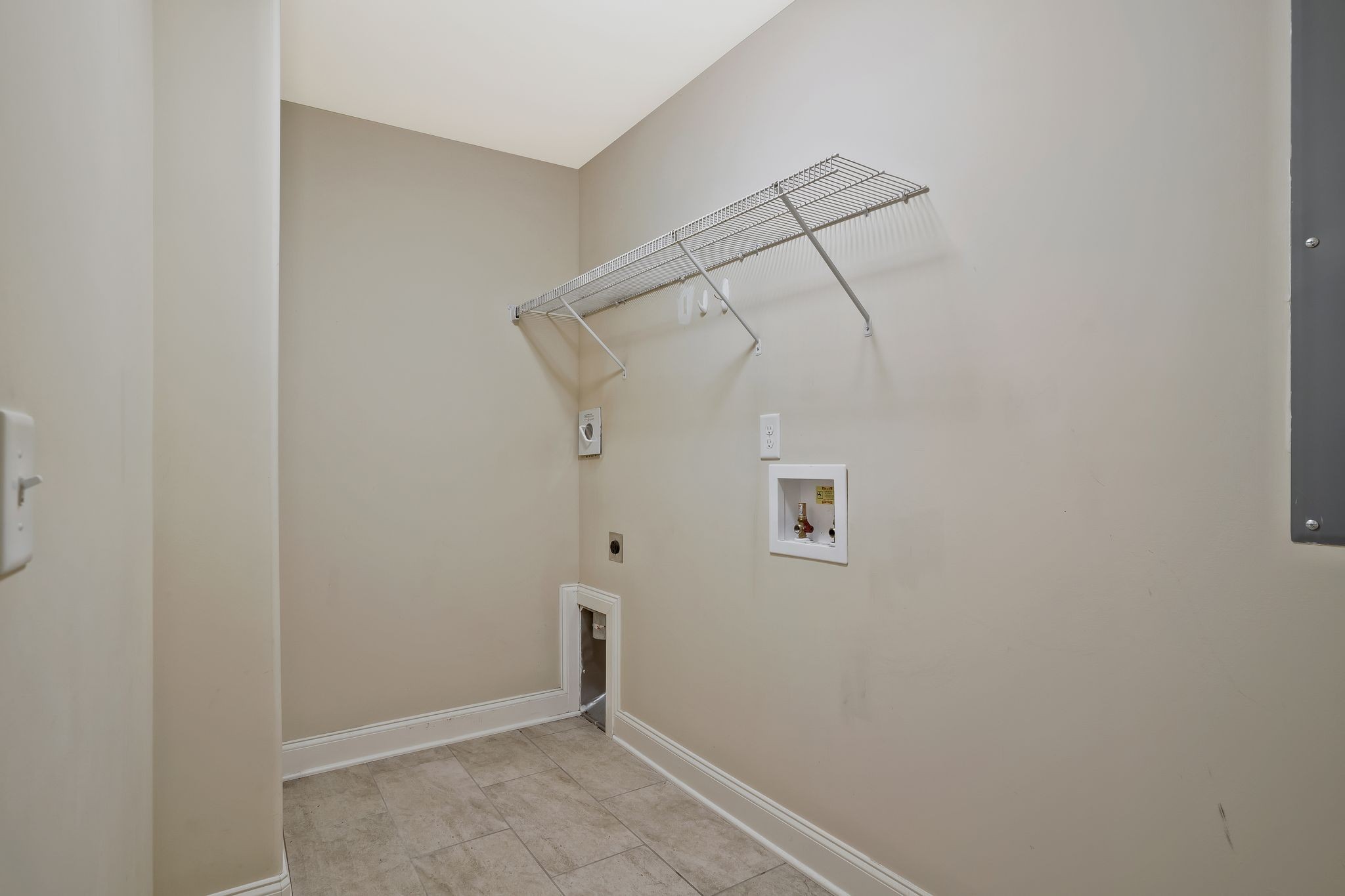 136 Odie Ray St Unit: B