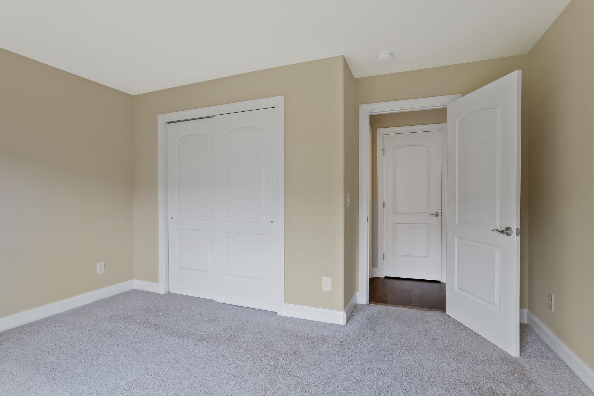 136 Odie Ray St Unit: B