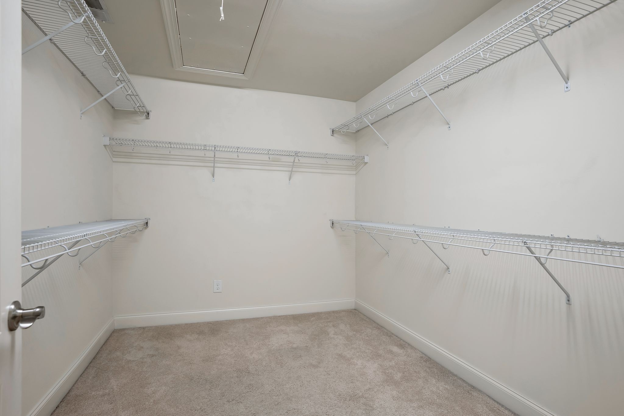 136 Odie Ray St Unit: B