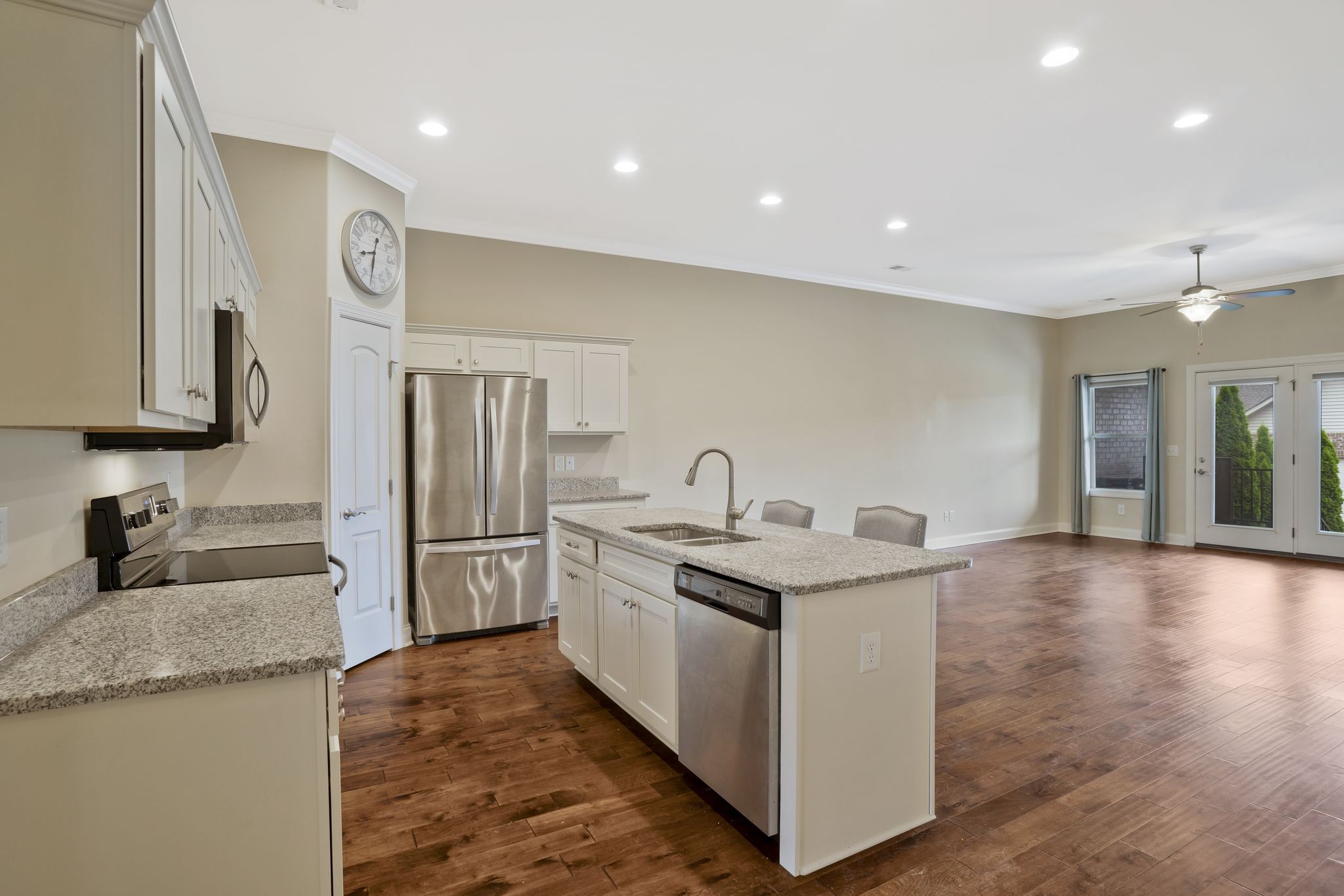 136 Odie Ray St Unit: B