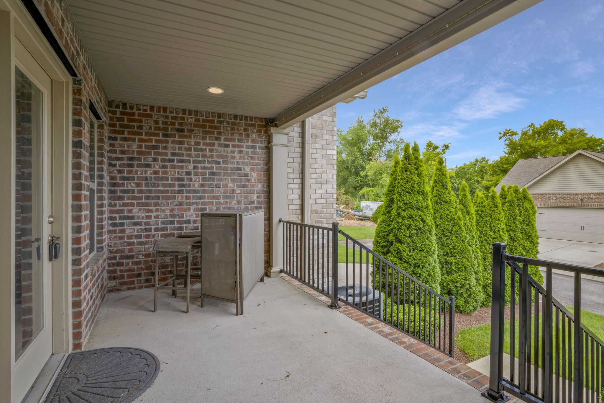 136 Odie Ray St Unit: B
