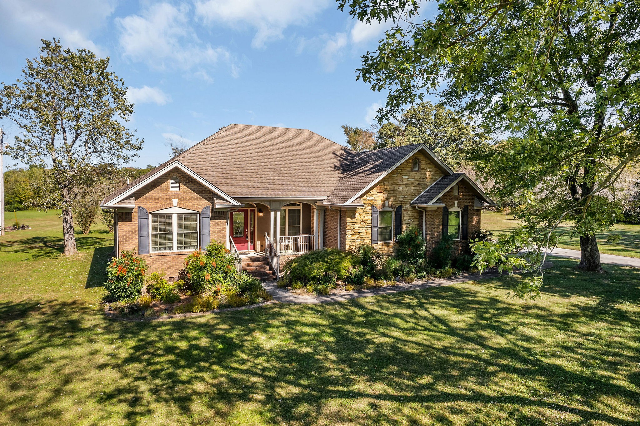8320 Old Nashville Hwy