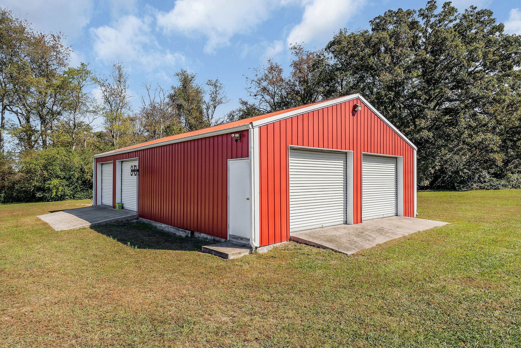 8320 Old Nashville Hwy