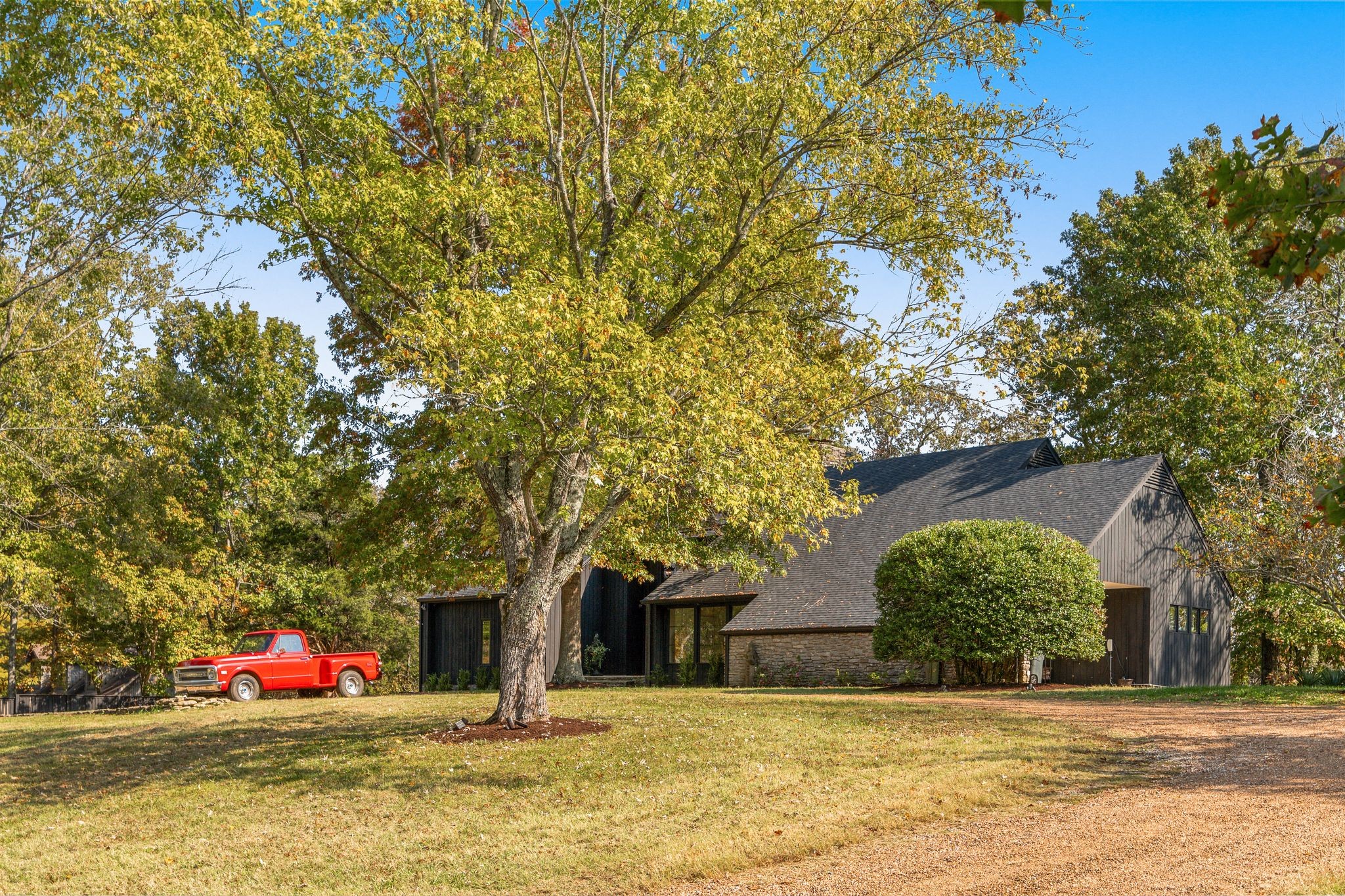 2536 Old Natchez Trce