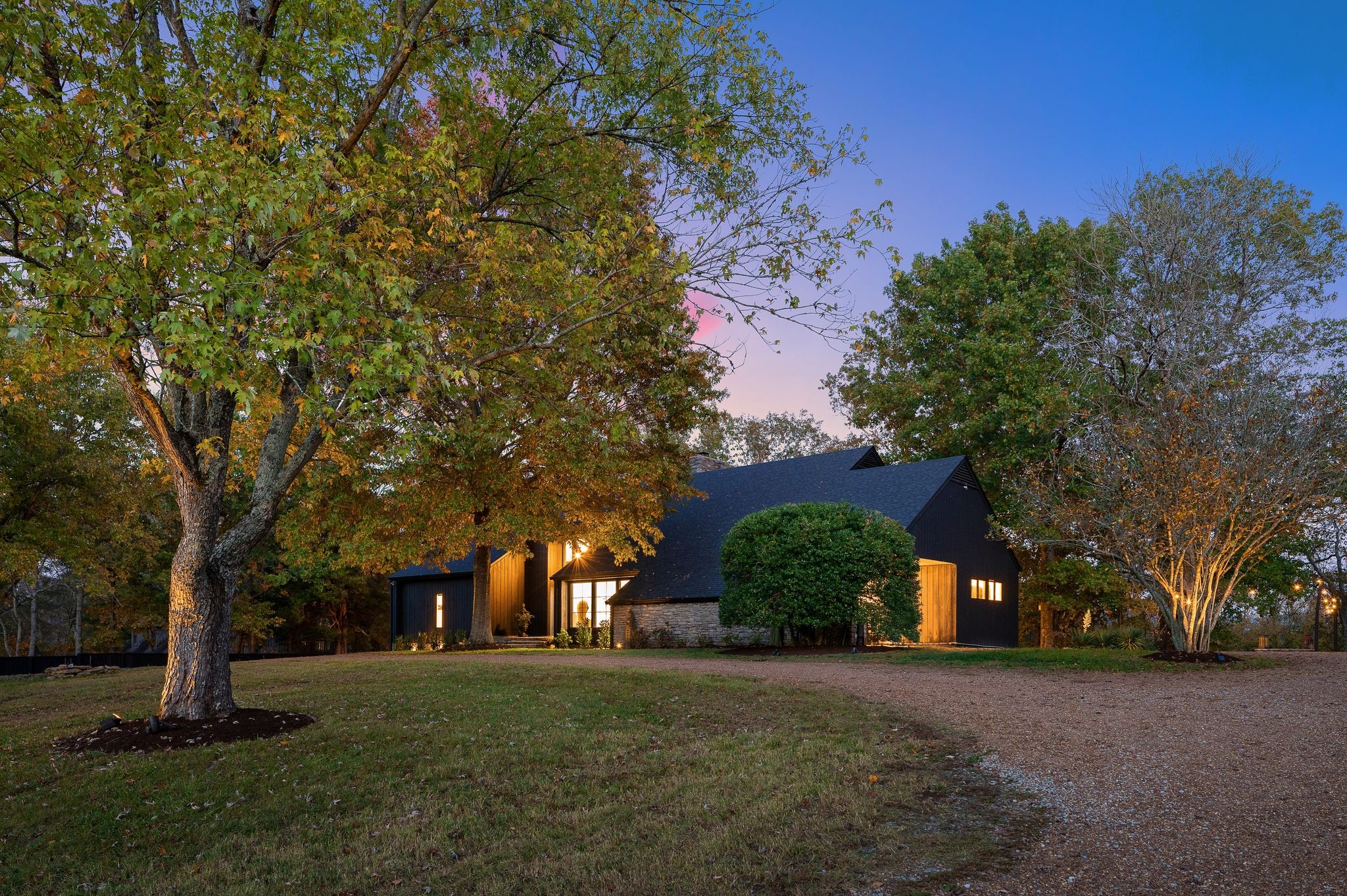 2536 Old Natchez Trce