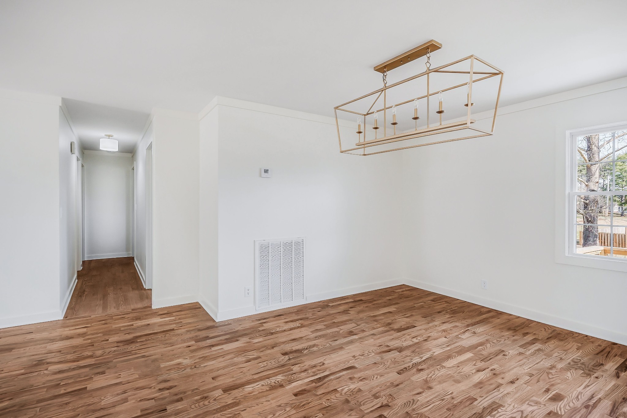 605 Boyd Ave