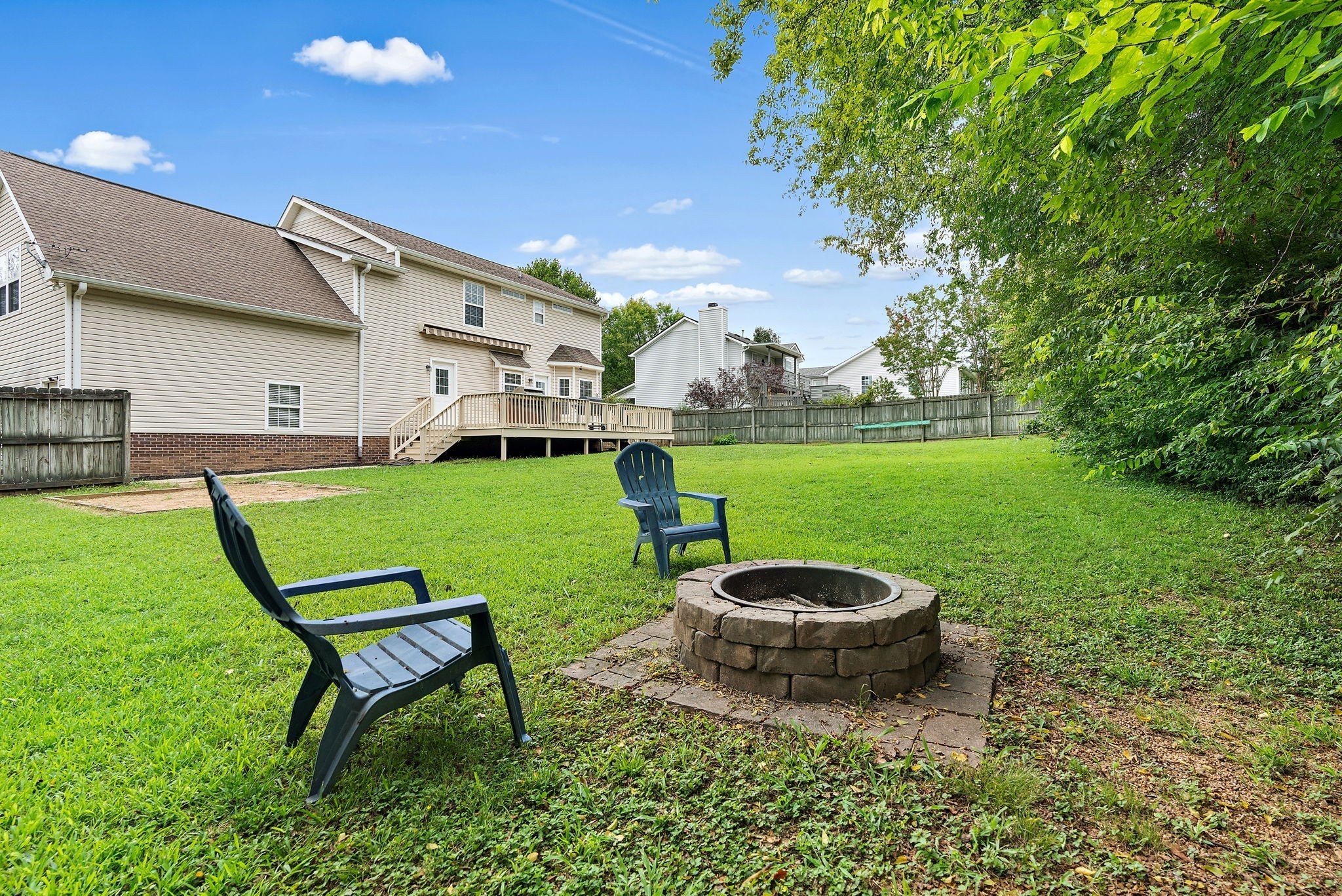 2838 Rachel Ln