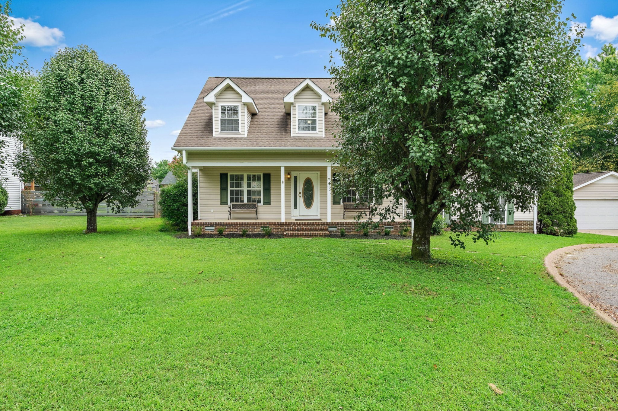 2838 Rachel Ln