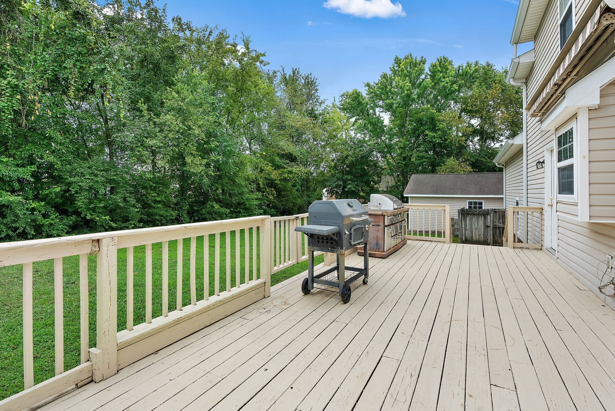 2838 Rachel Ln