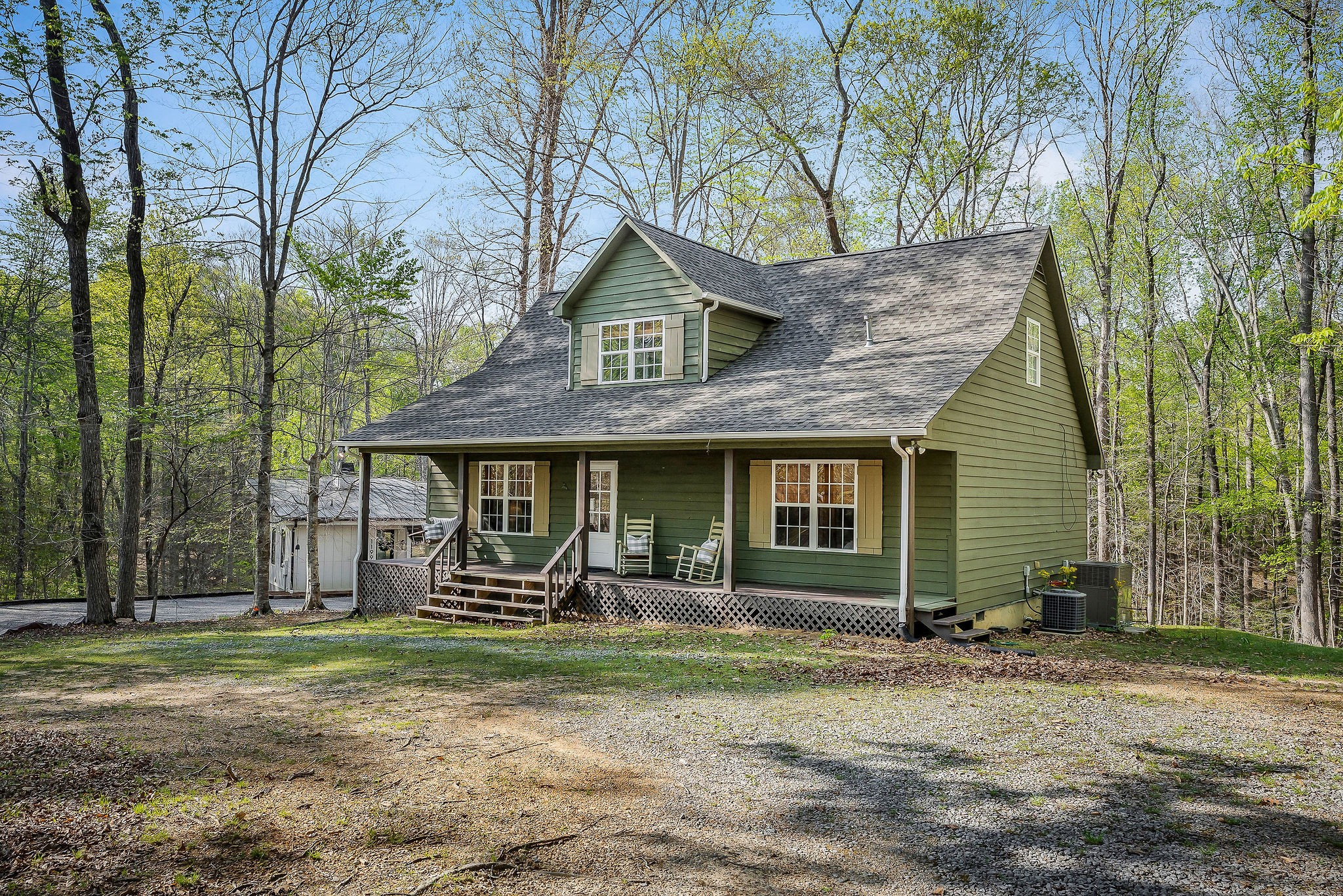 1219 Four Seasons Dr