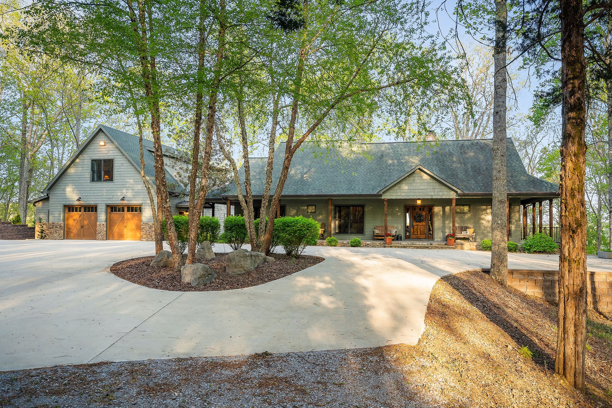 685 Young Green Rd
