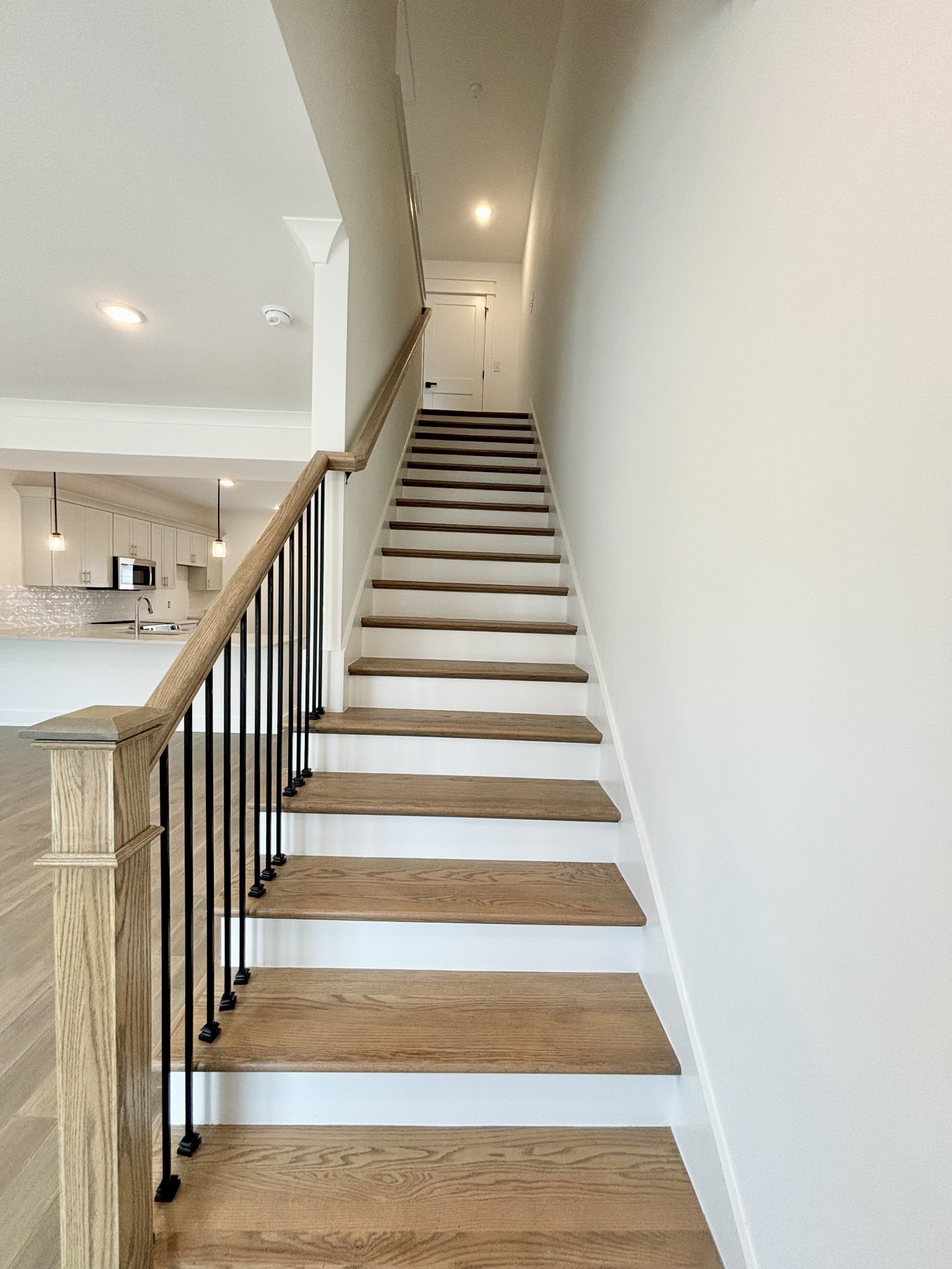 211 South High St Unit: 23
