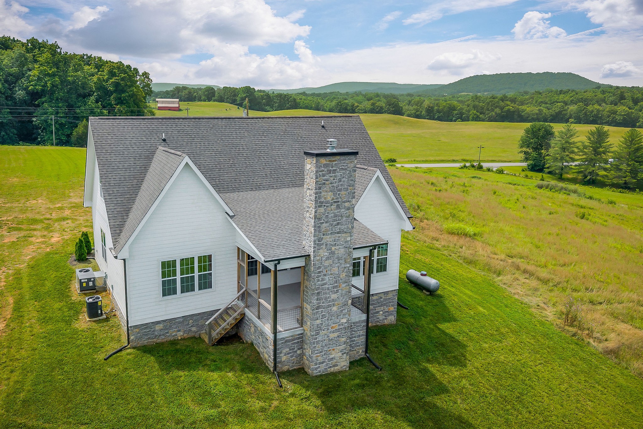 617 Post Office Rd