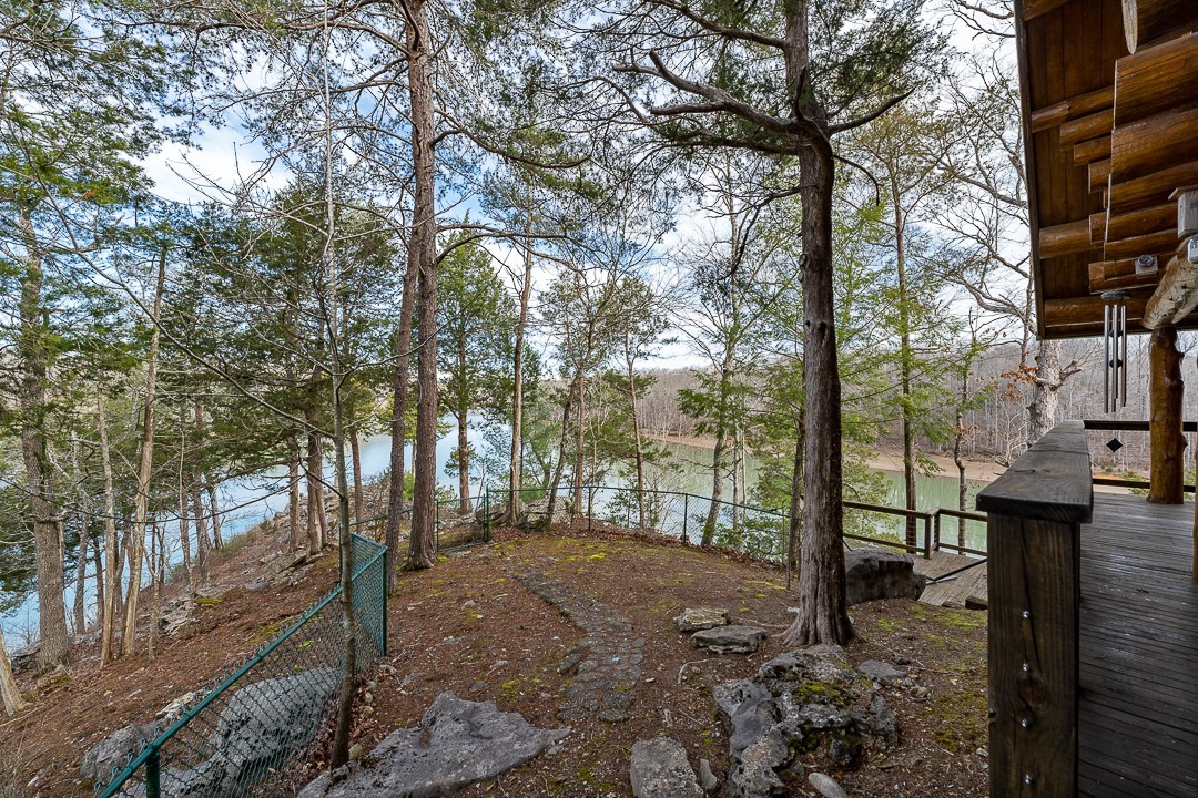 562 Rocky Ridge Rd E