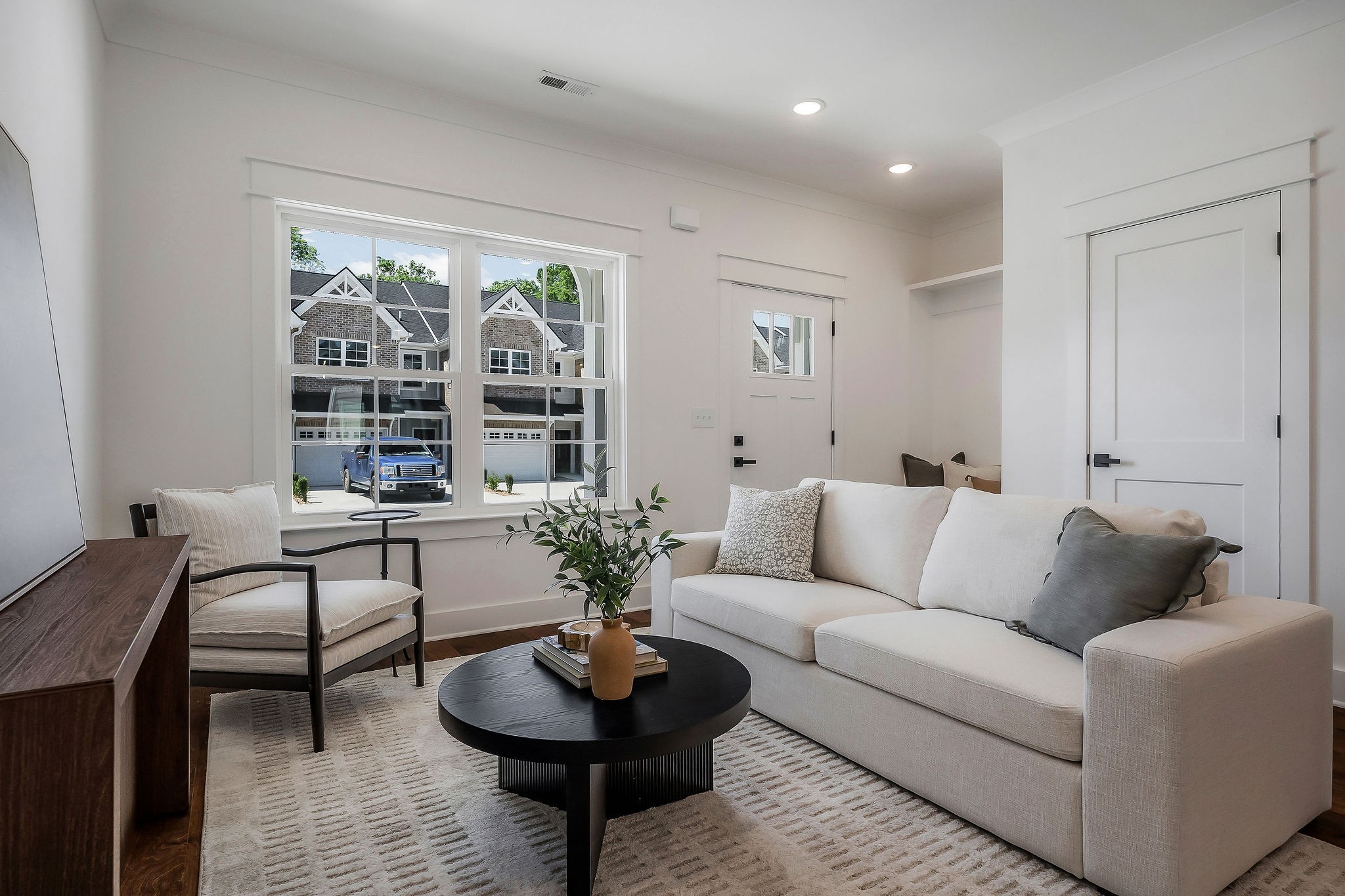 209 South High St Unit: 19