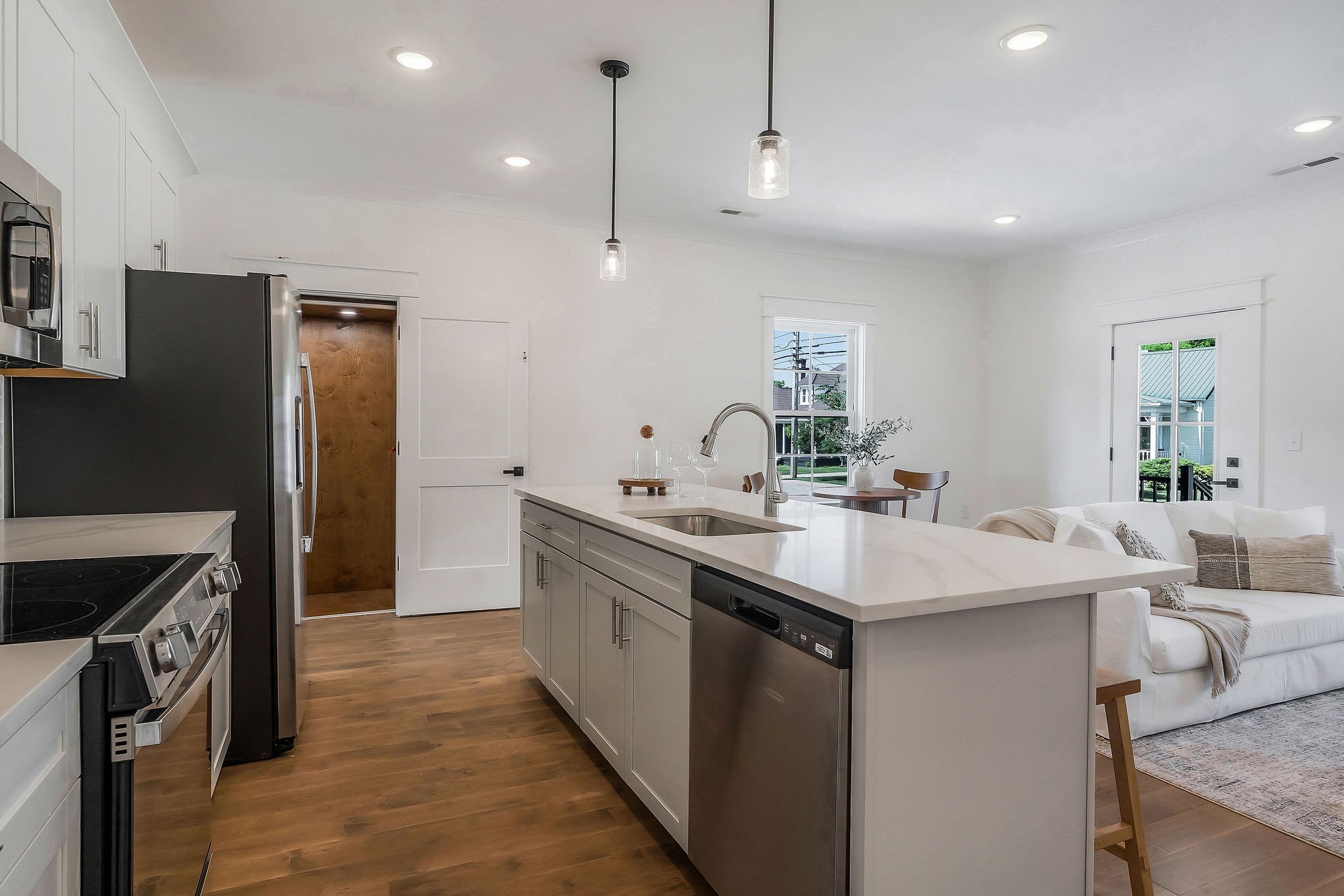 213 South High St Unit: 27