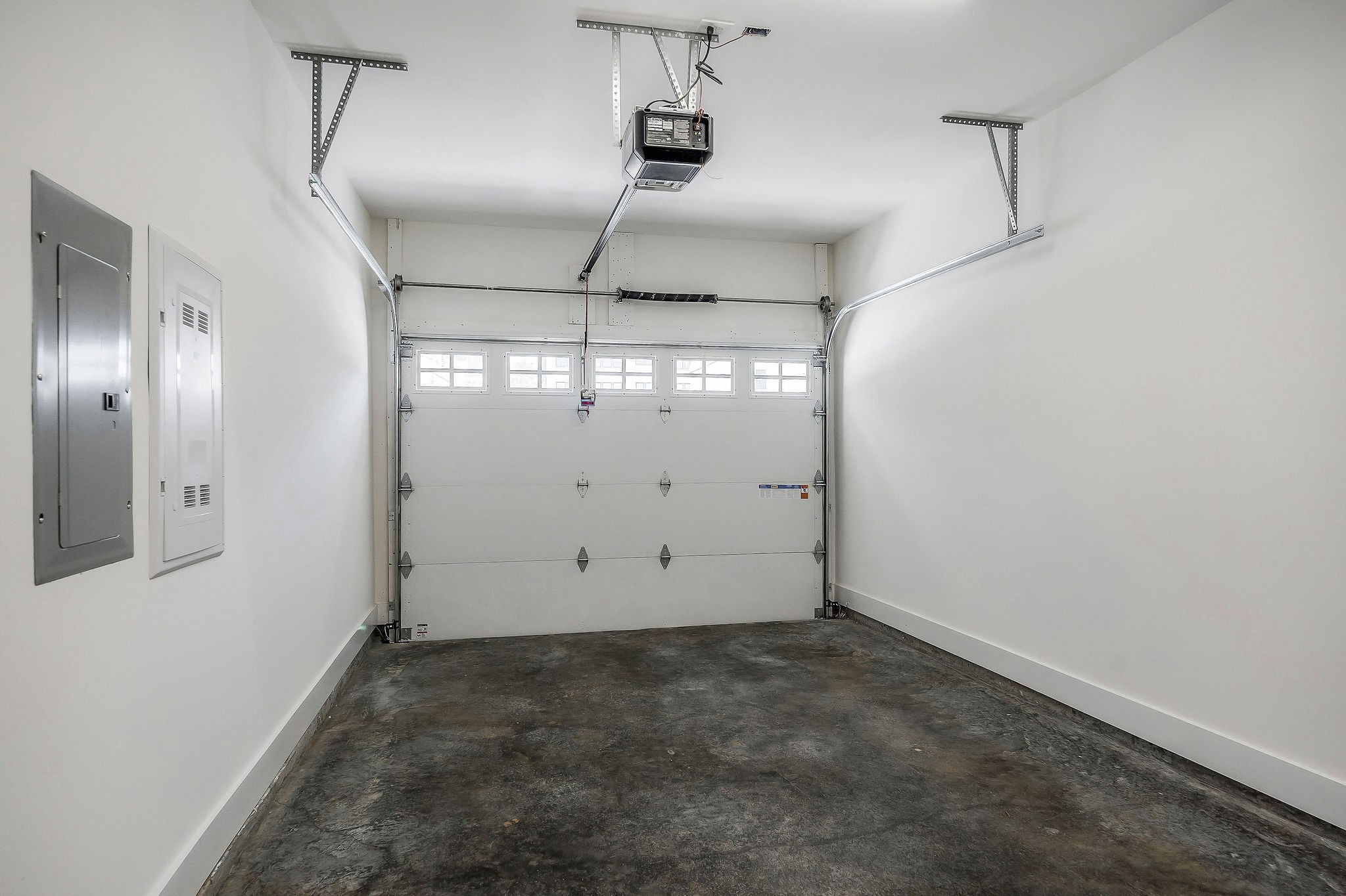 213 South High St Unit: 27