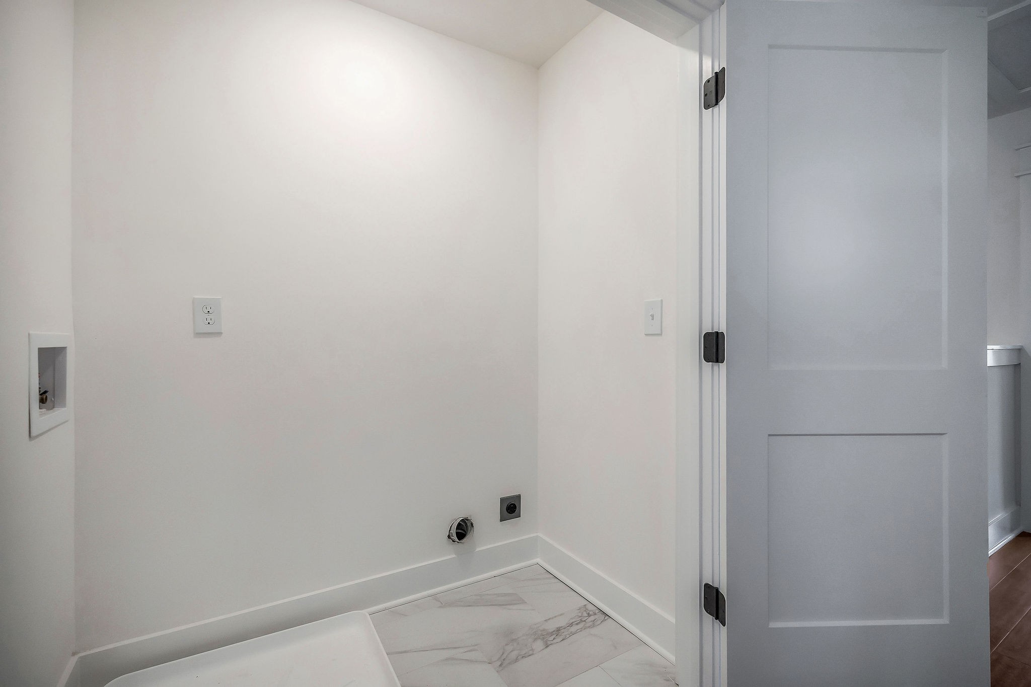 211 South High St Unit: 22