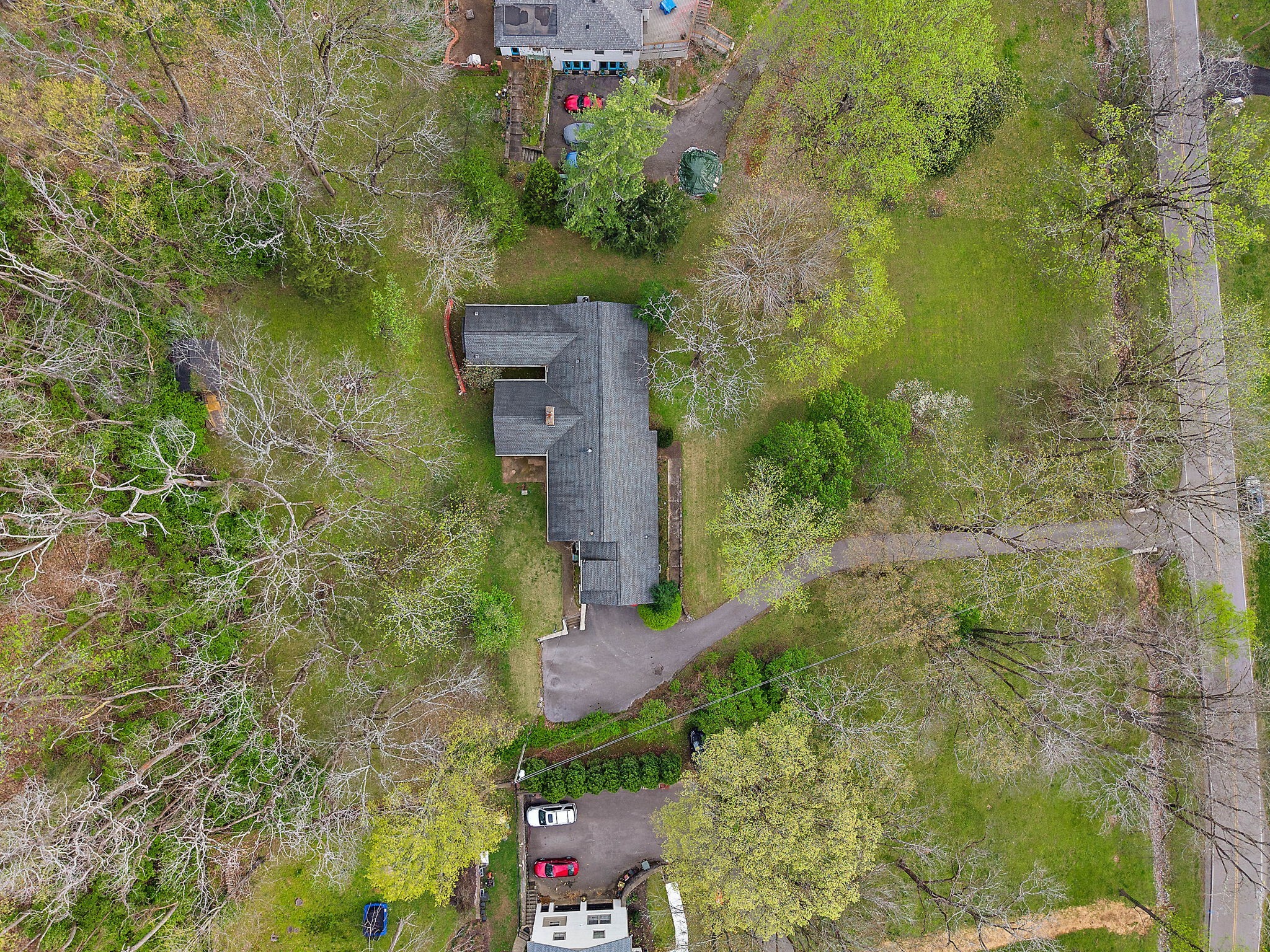 6121 Chickering Ct