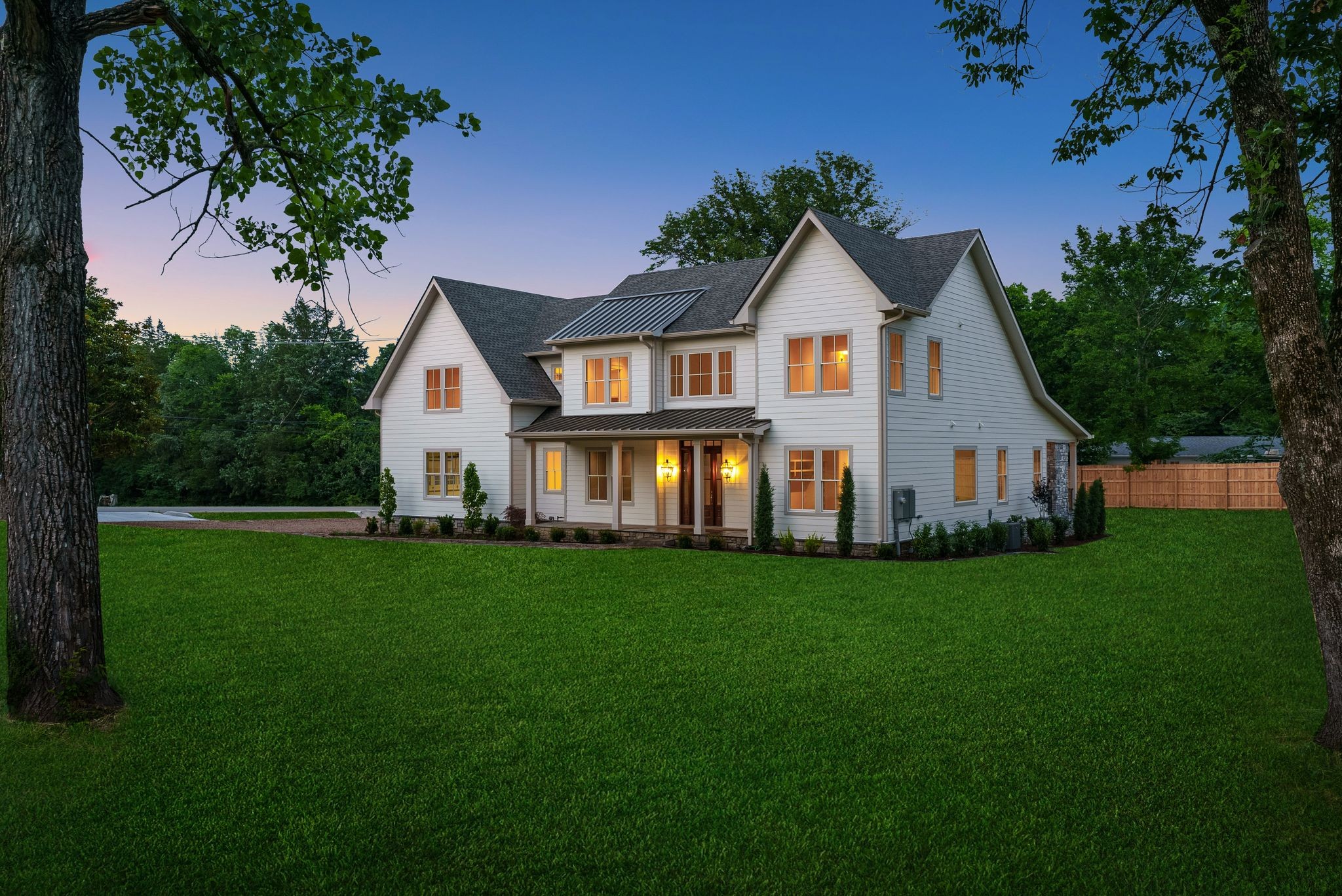 6571 Brownlee Dr
