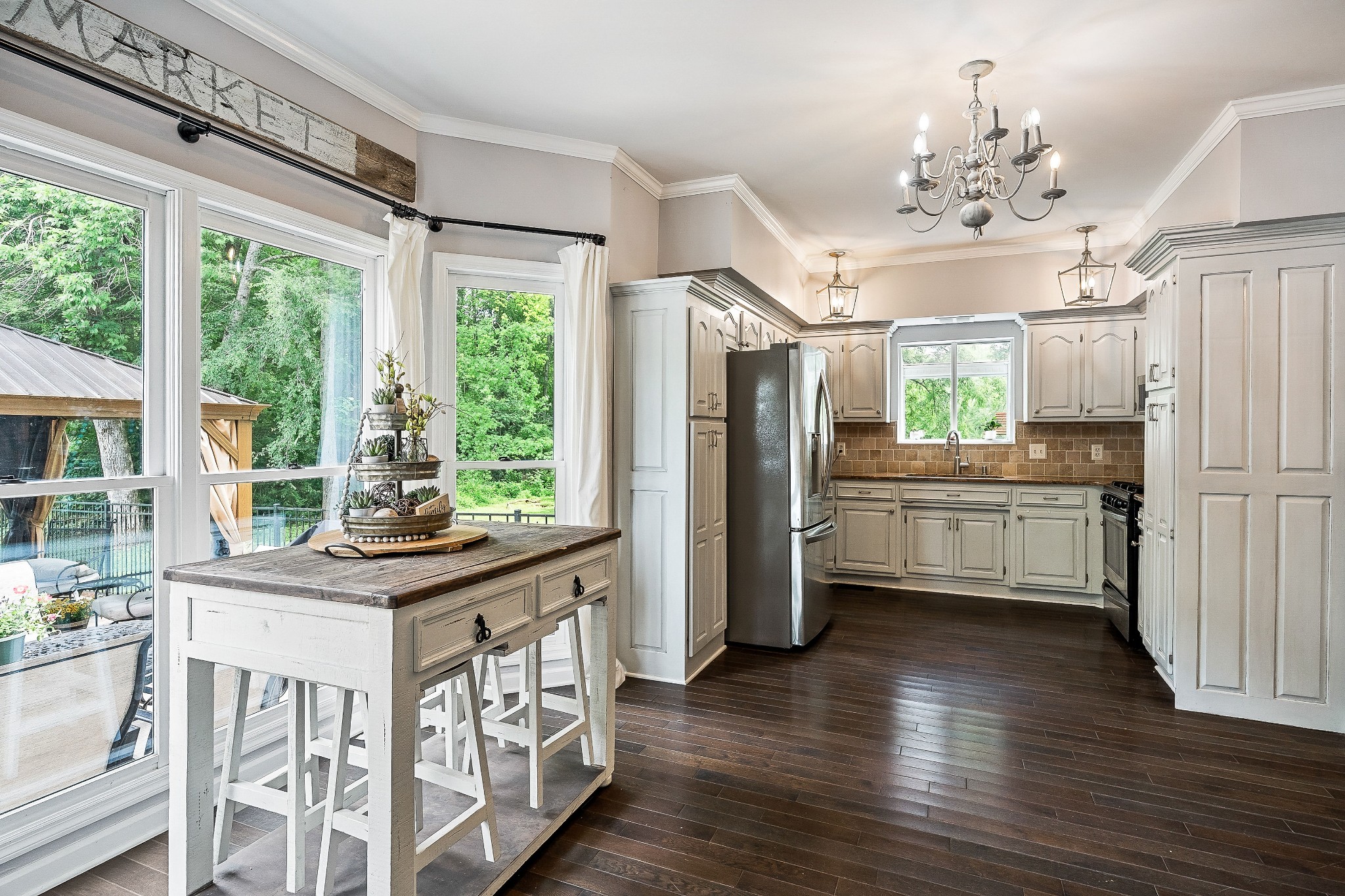 135 Villa Dr