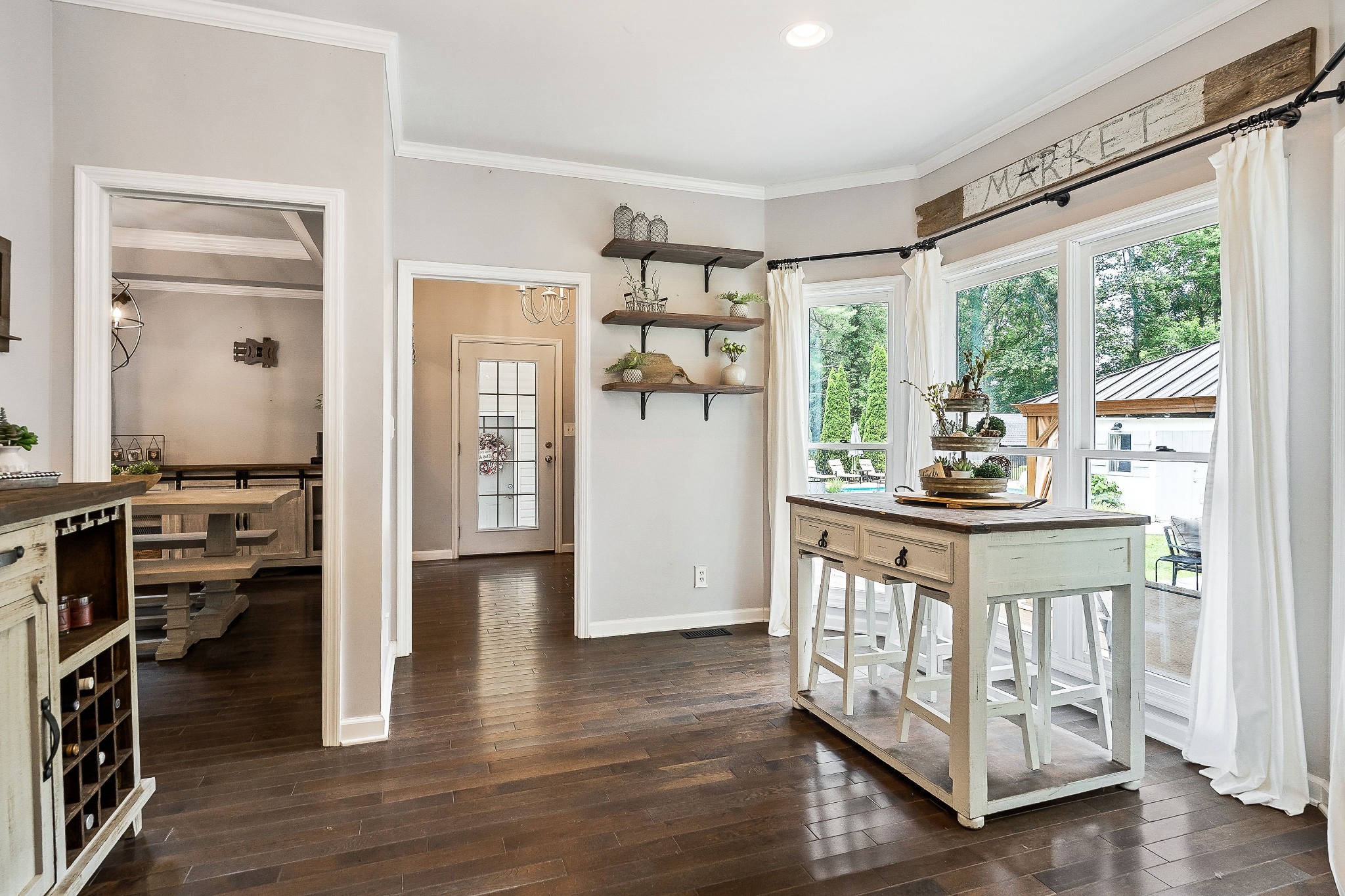 135 Villa Dr