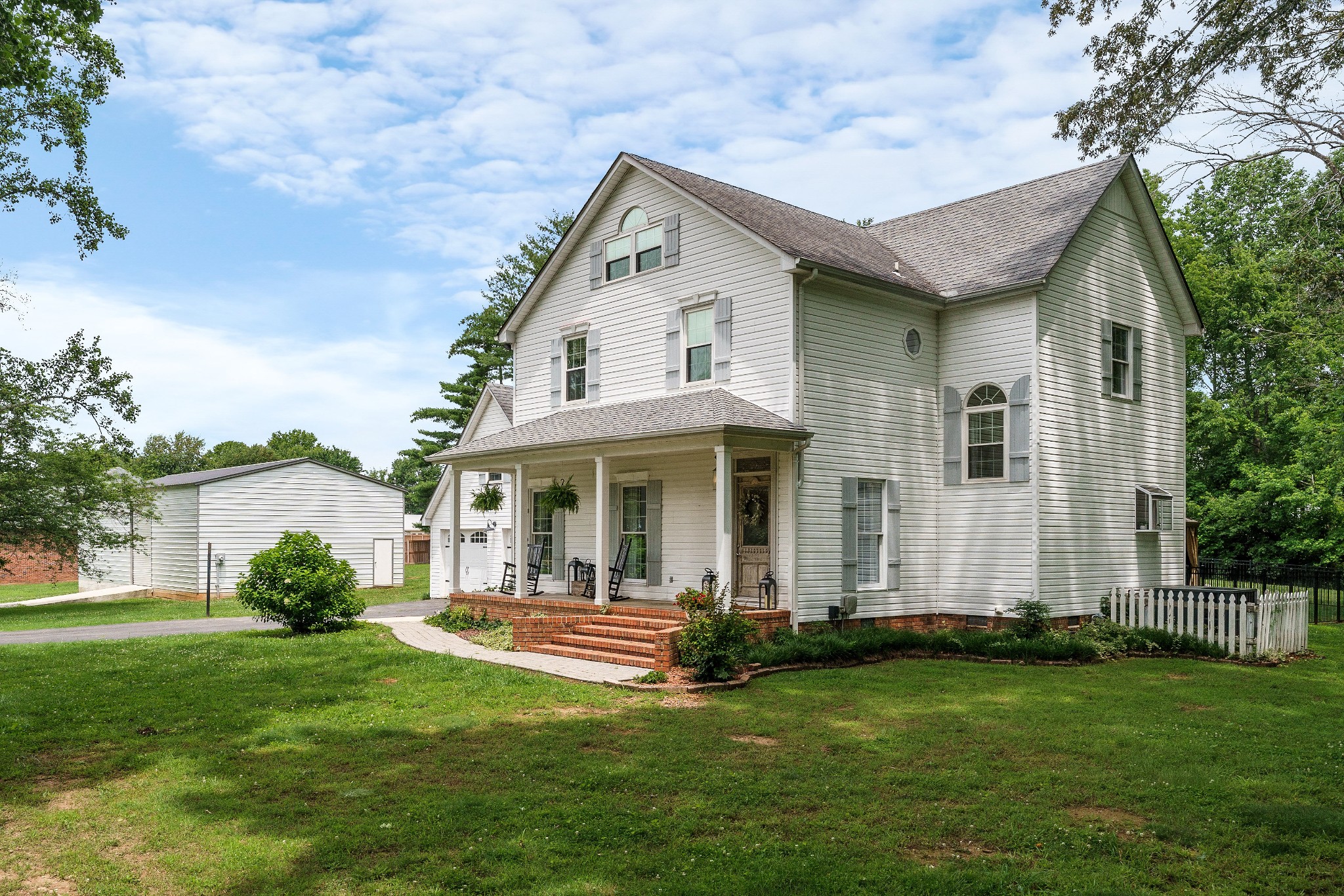 135 Villa Dr
