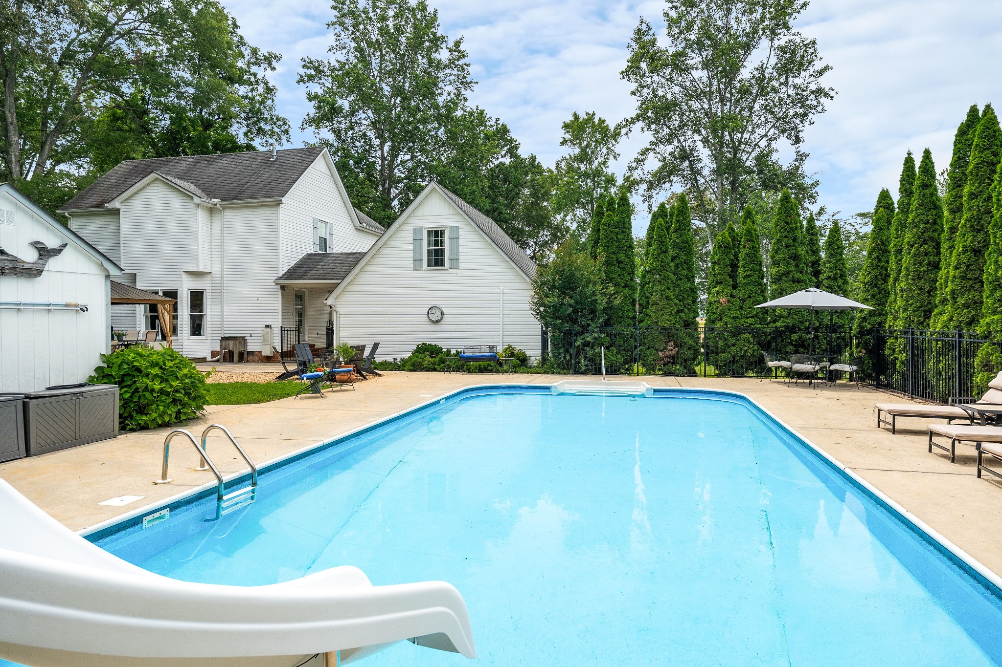 135 Villa Dr