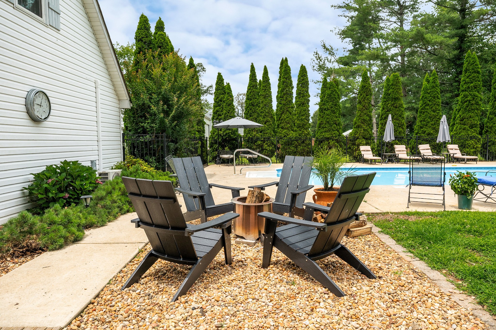 135 Villa Dr