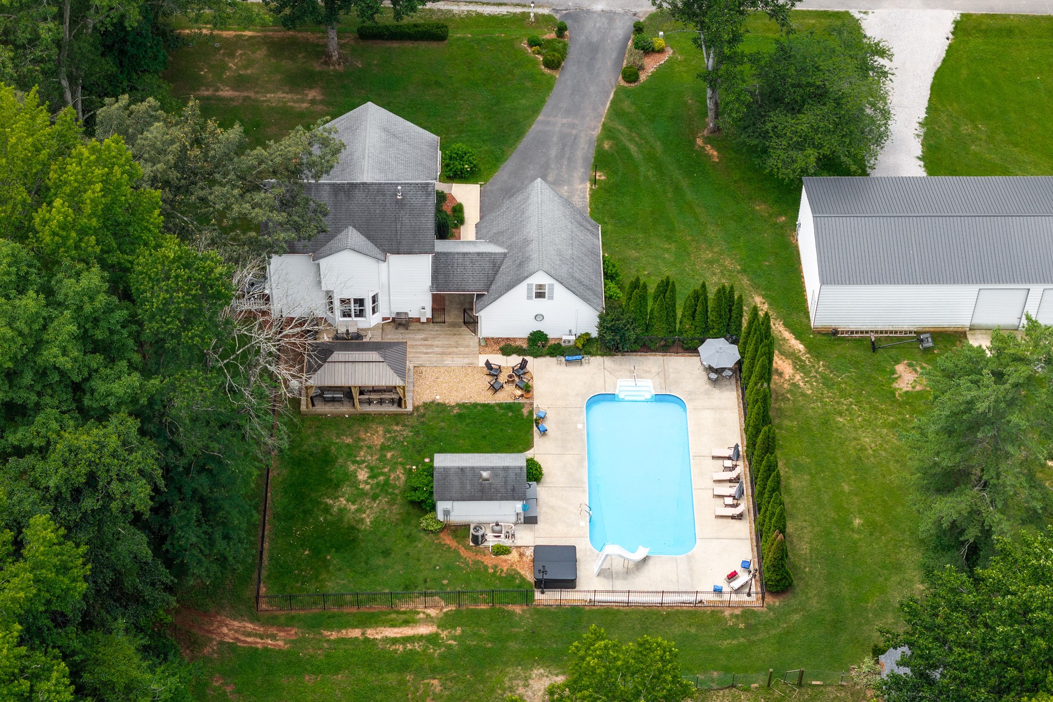 135 Villa Dr
