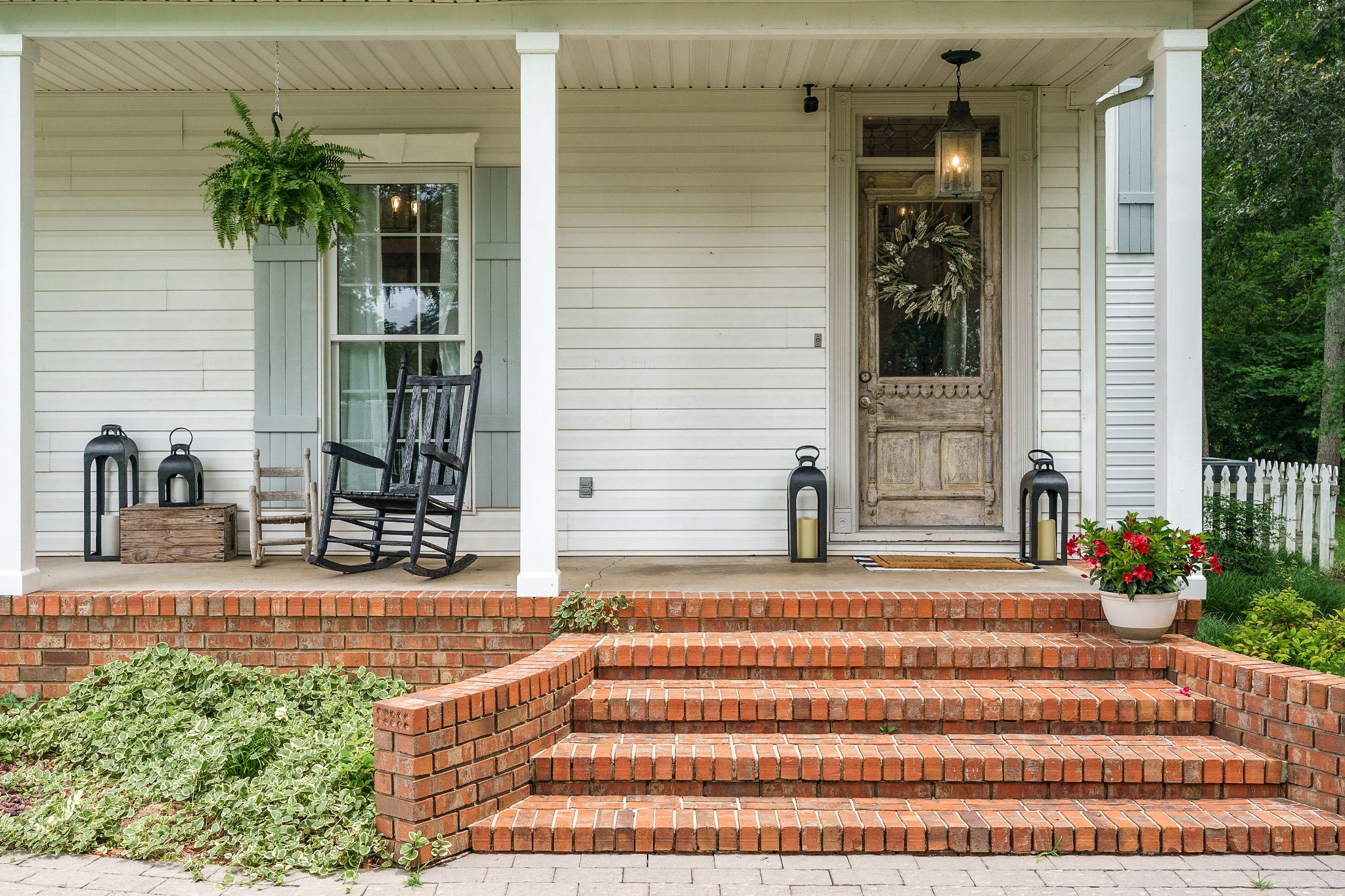 135 Villa Dr