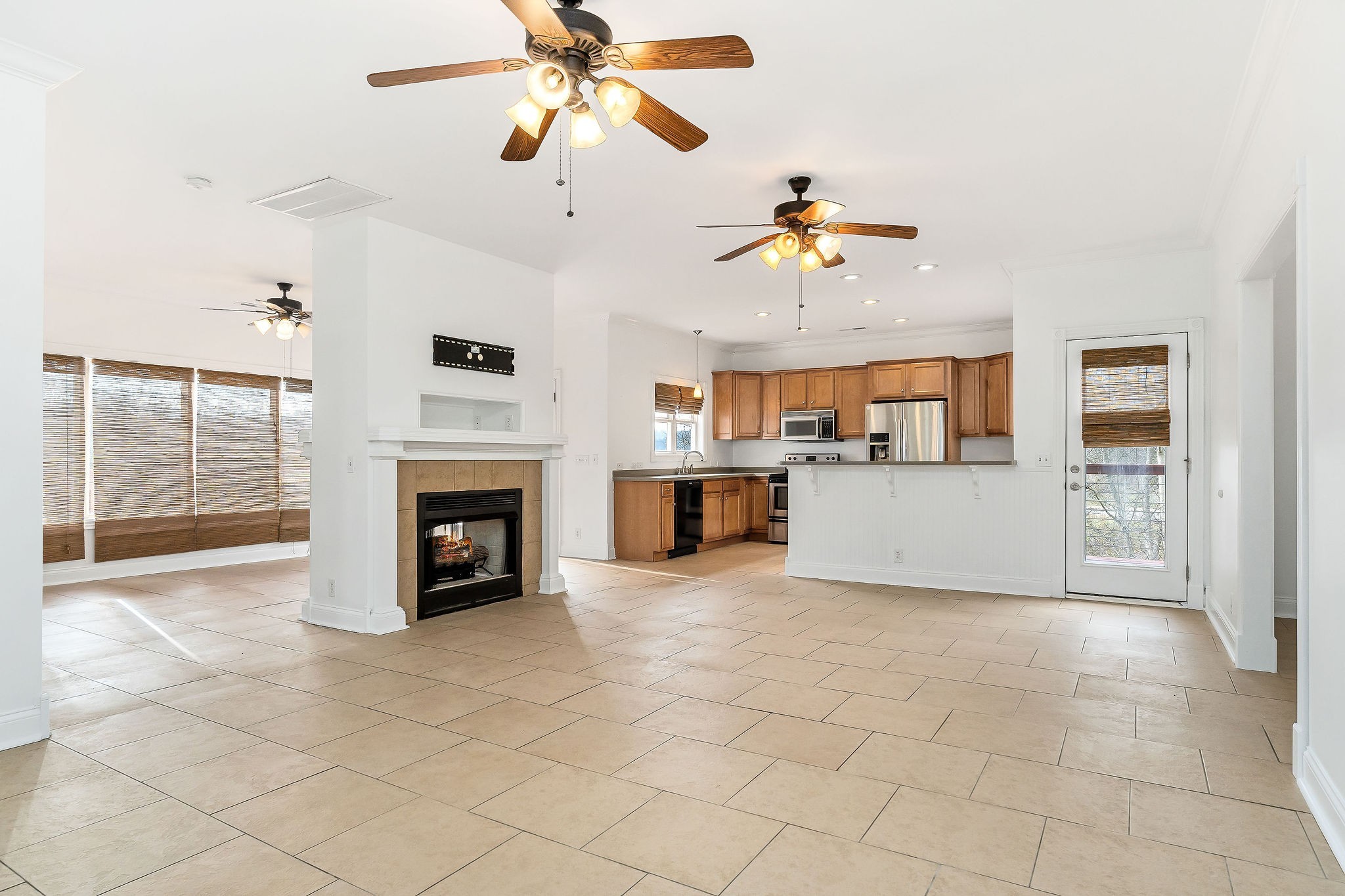280 Sandgate Dr