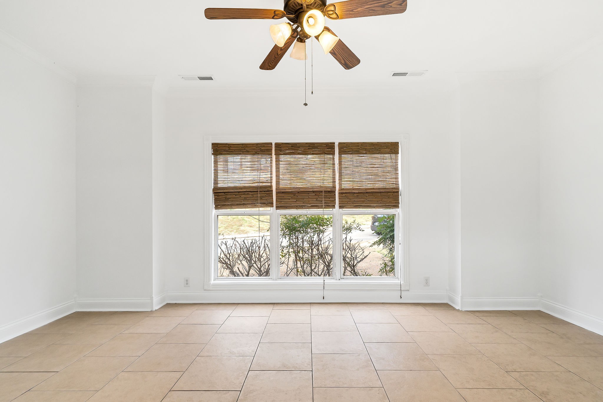 280 Sandgate Dr