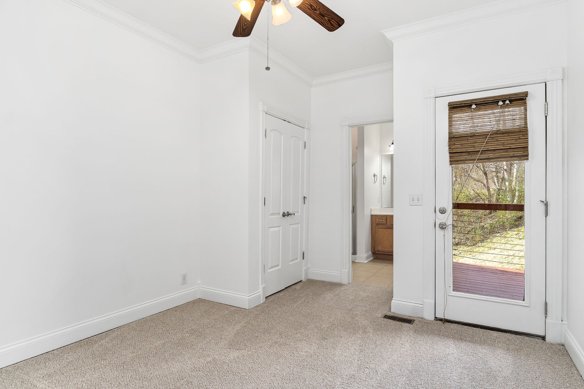 280 Sandgate Dr