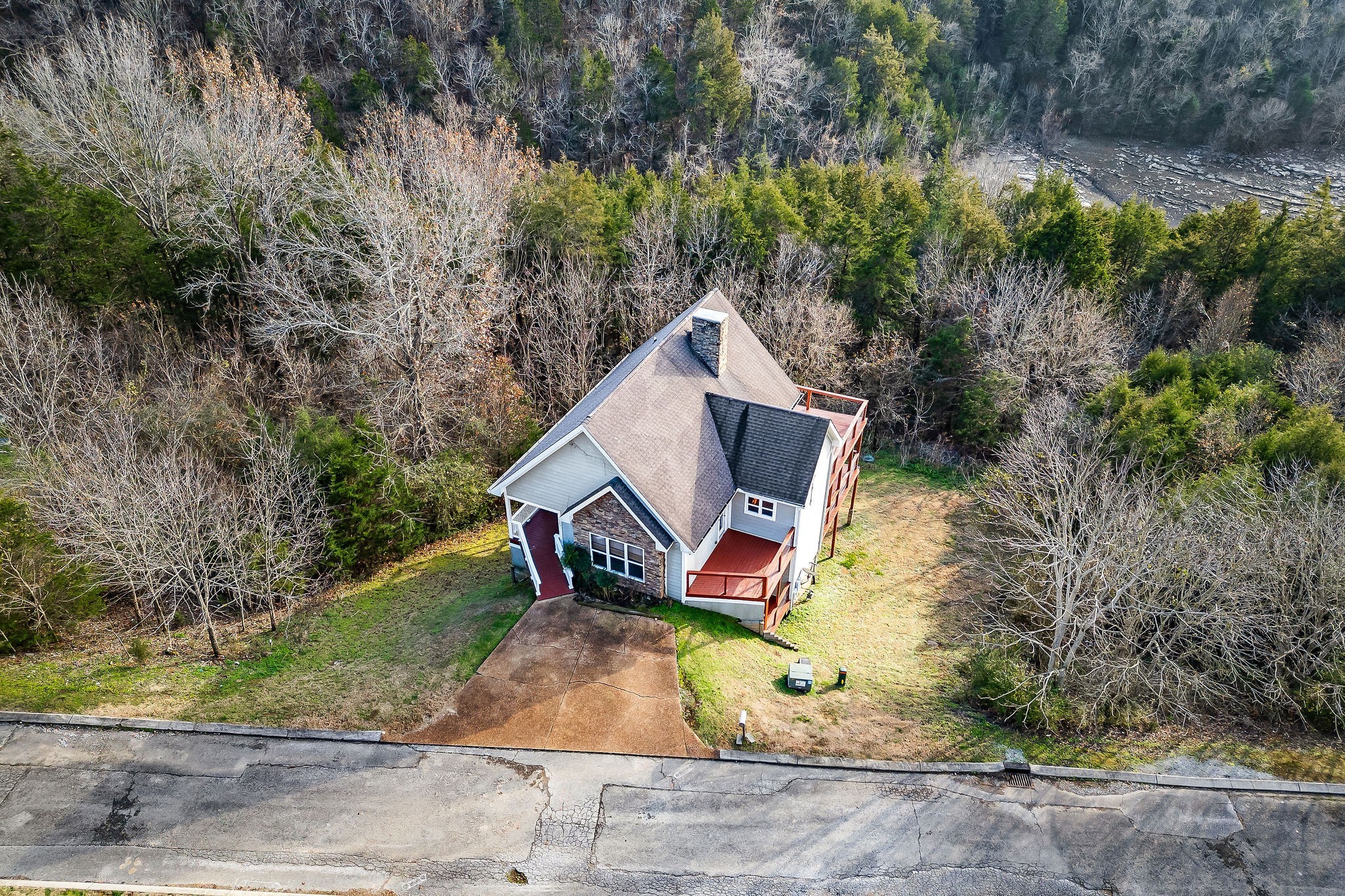 280 Sandgate Dr
