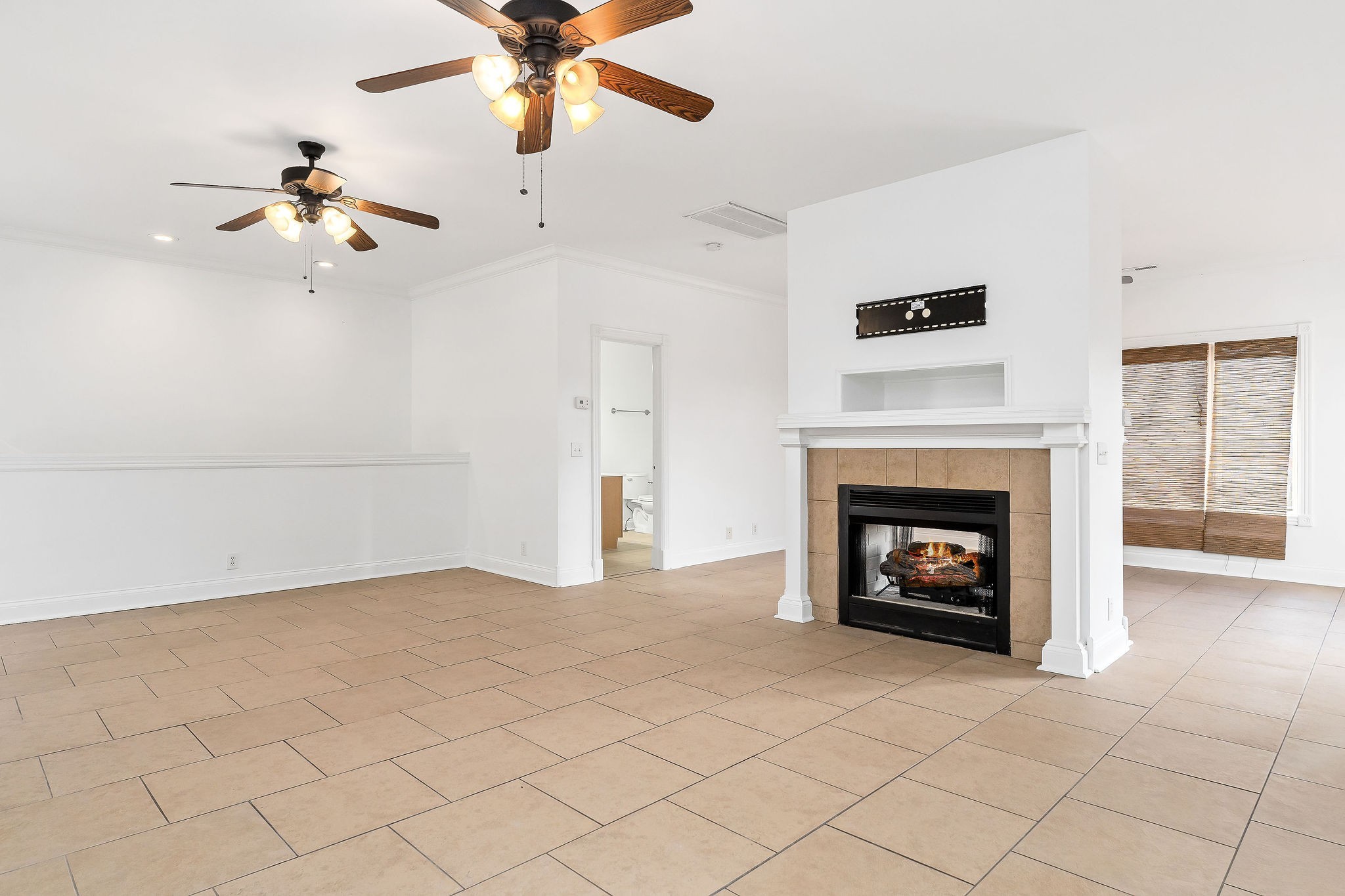 280 Sandgate Dr