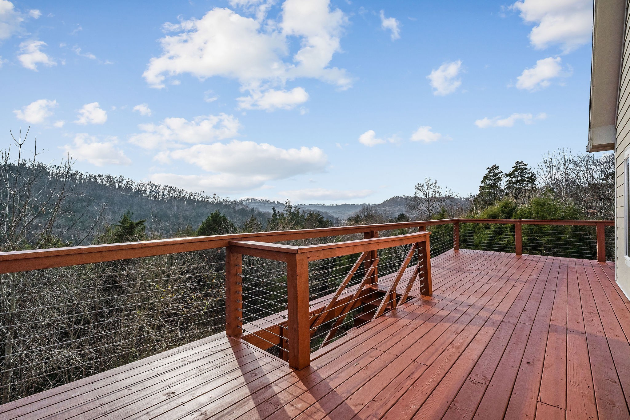 280 Sandgate Dr