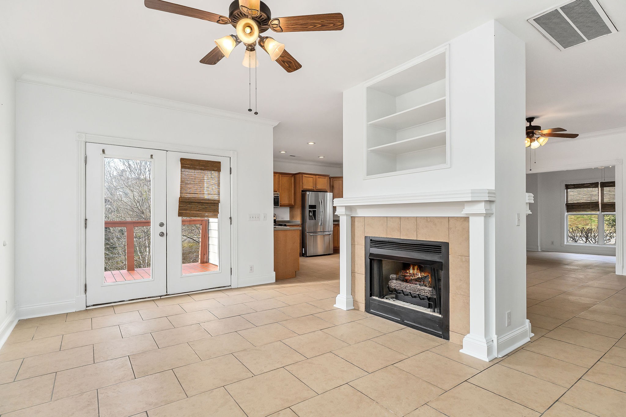 280 Sandgate Dr
