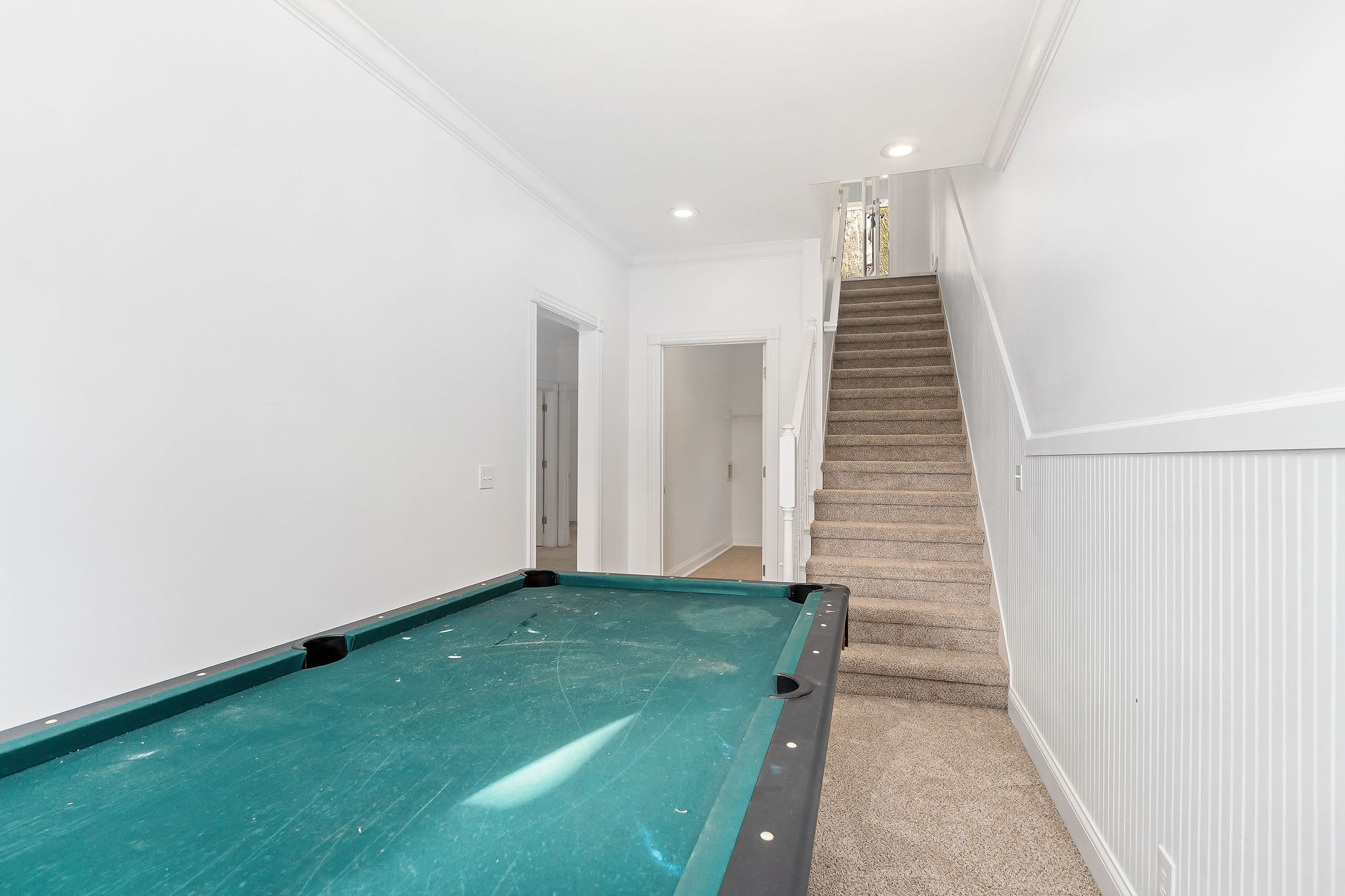 280 Sandgate Dr
