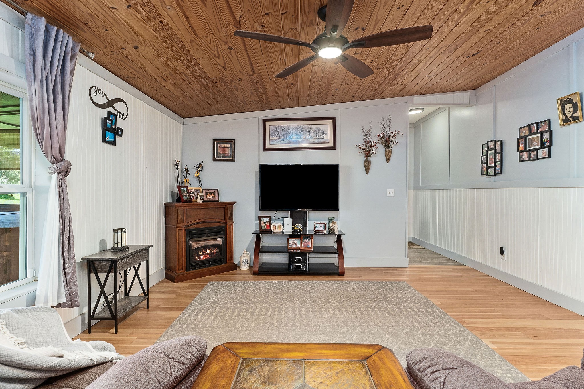 127 Grant Rd