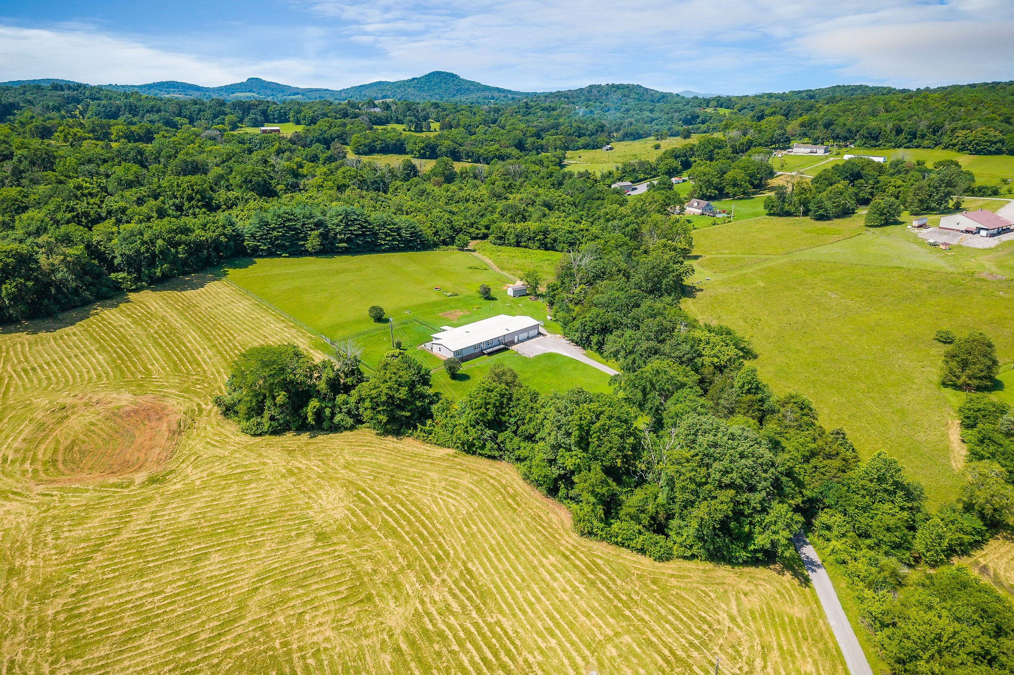 127 Grant Rd
