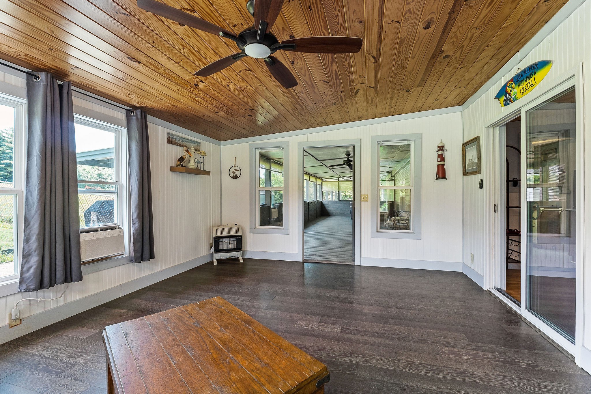 127 Grant Rd